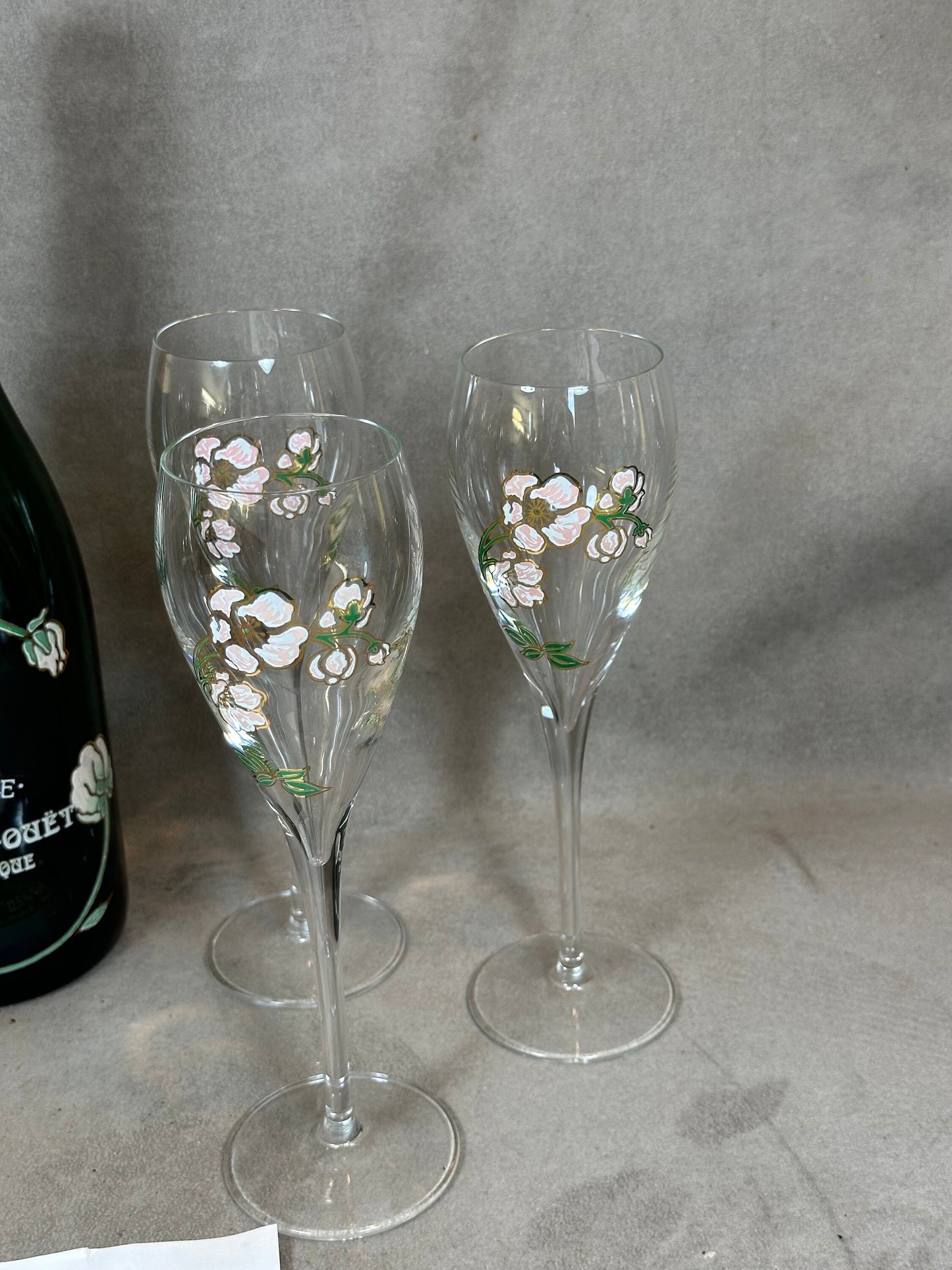 RARE Lot of 6 Perrier-Jouet Belle Epoque glass flutes hand painted with anemone decoration by Emile Gallé Perrier-Jouët 1970s