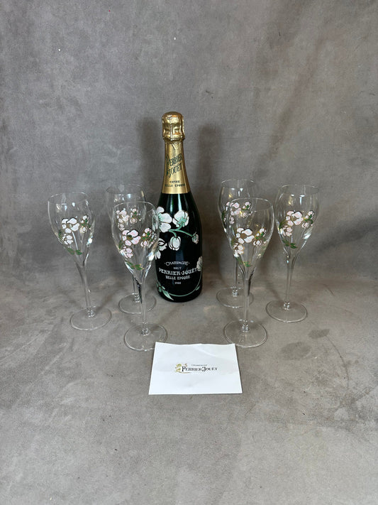 SELTENES Lot von 6 Perrier-Jouet Belle Epoque Glasflöten handbemalt mit Anemonen-Dekor von Emile Gallé Perrier-Jouët 1970er Jahre