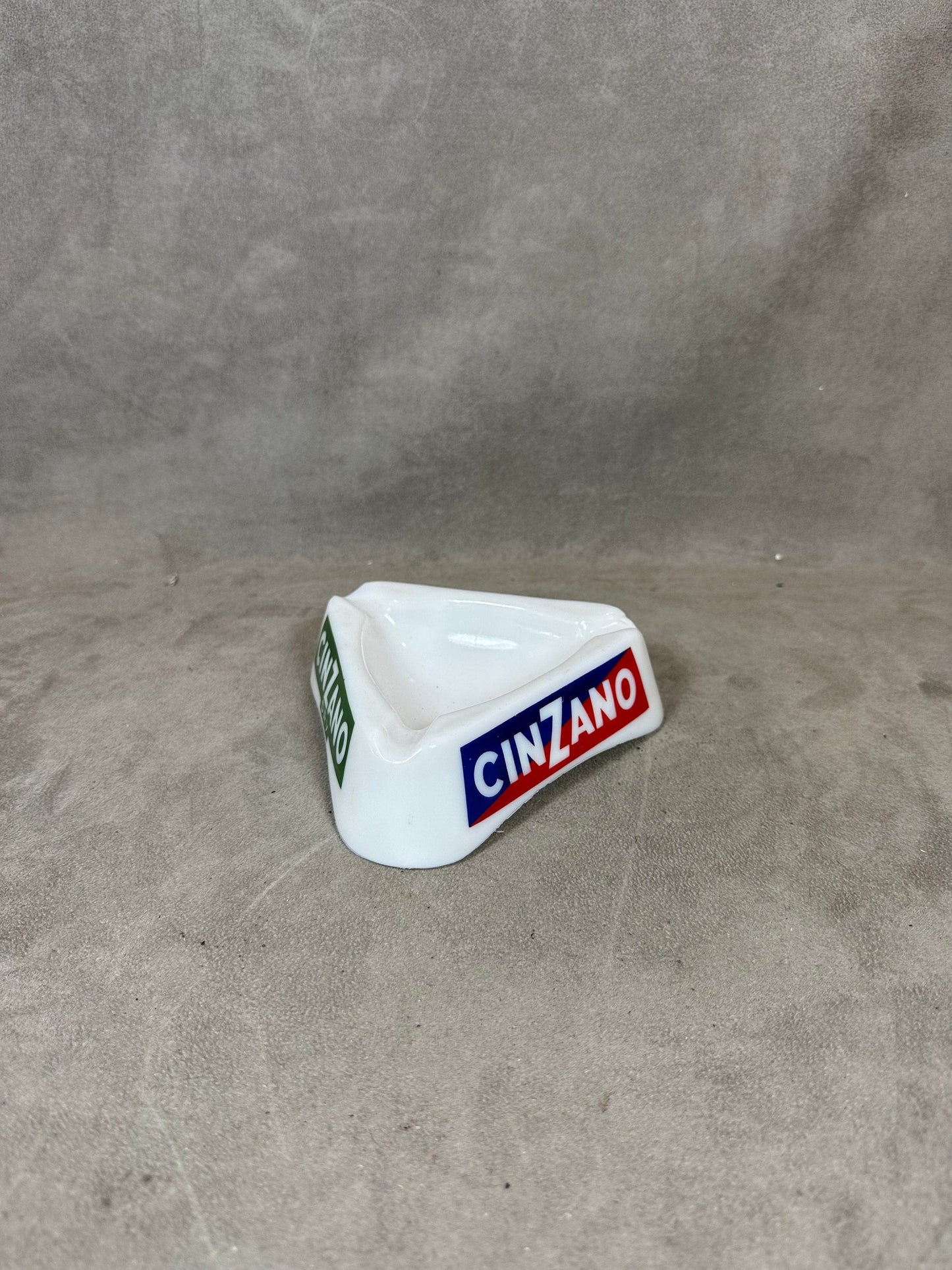 Cendrier Cinzano publicitaire vintage en verre blanc Made in France Années 1960