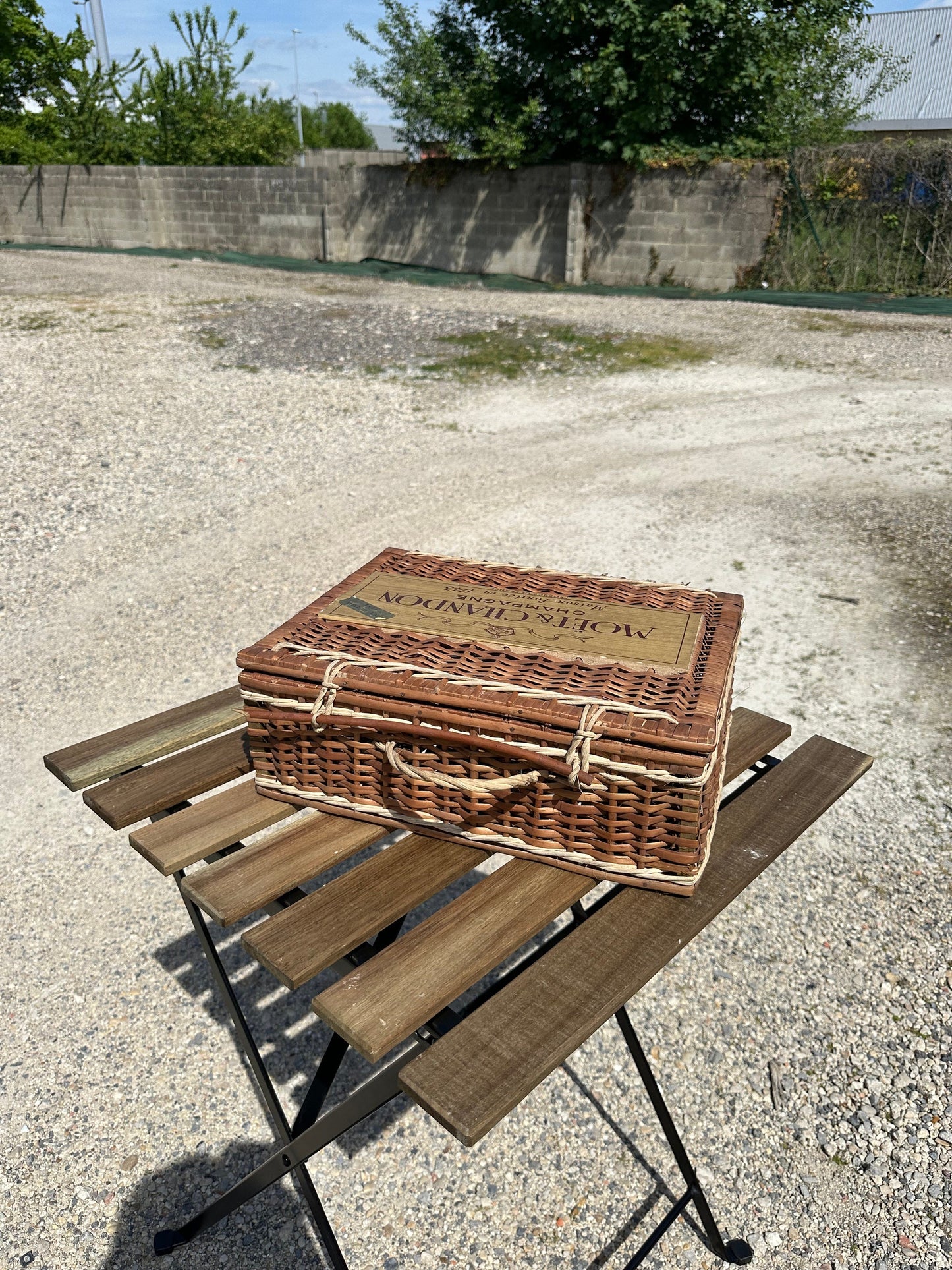 Vintage Moet et Chandon Brut Imperial 1964 Champagne or Picnic Wicker Box Made in France