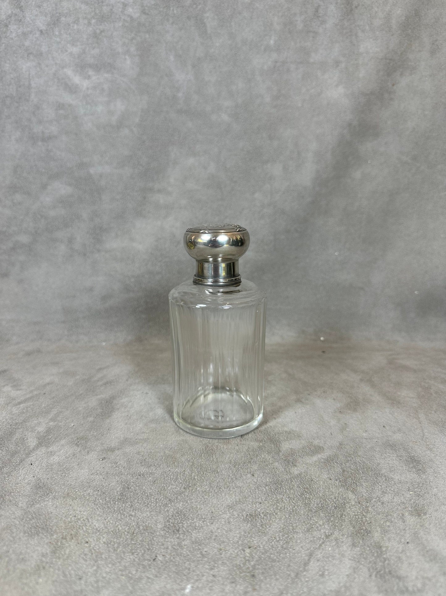 RARE Eau de Cologne perfume bottle in crystal and antique monogrammed solid silver stopper Made in France 1900