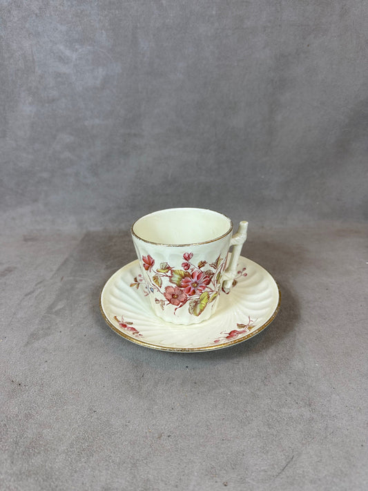 Pretty ceramic coffee mug Société Céramique Maestricht Made in Holland vintage