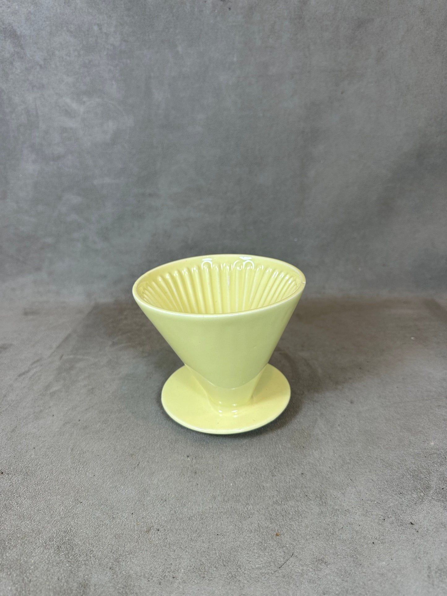 Melitta yellow ceramic coffee filter model 102 vintage Made in France