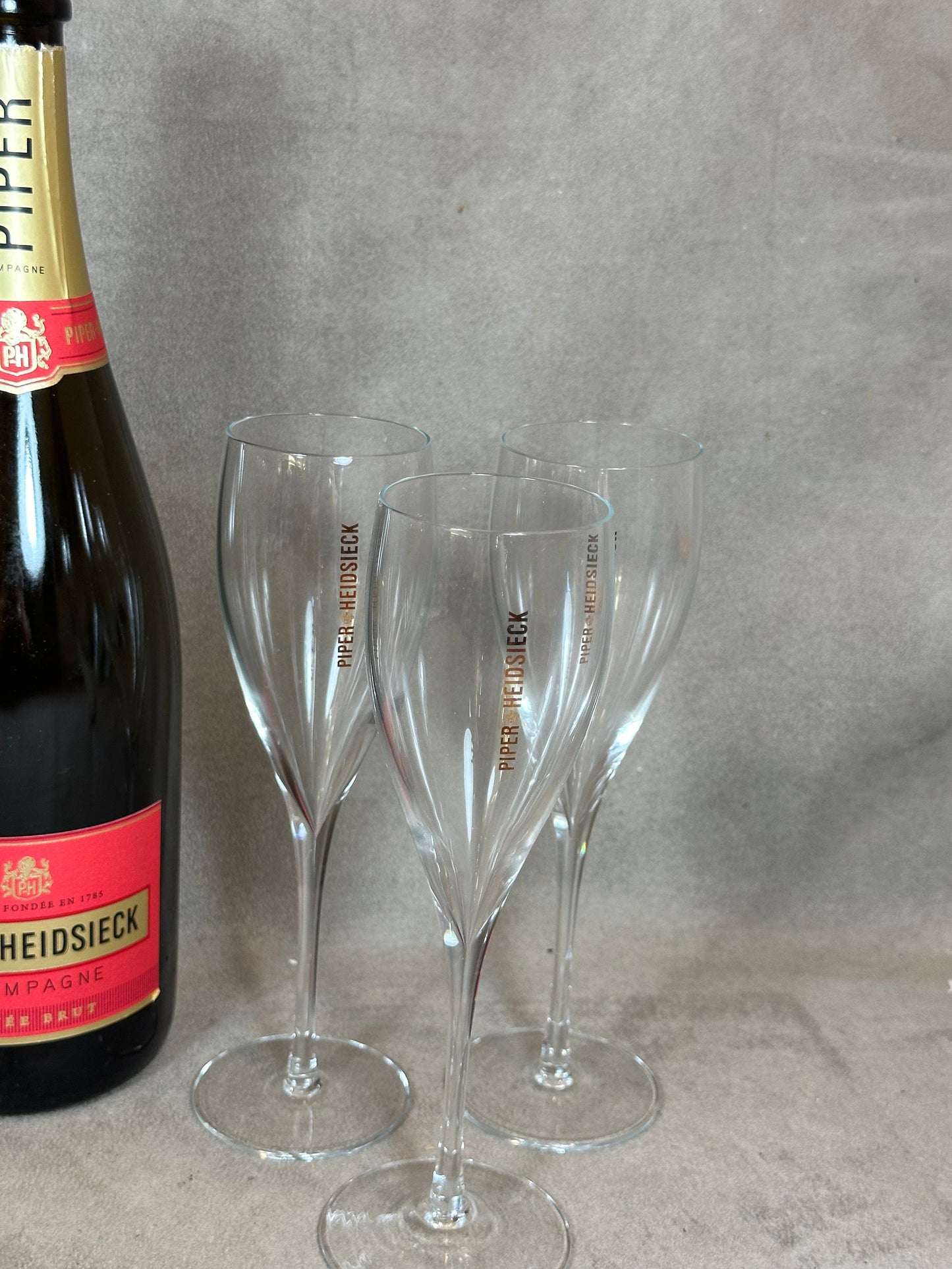 Lot de 6 flûtes à Champagne en verre Piper-Heidsieck Reims Années 1990