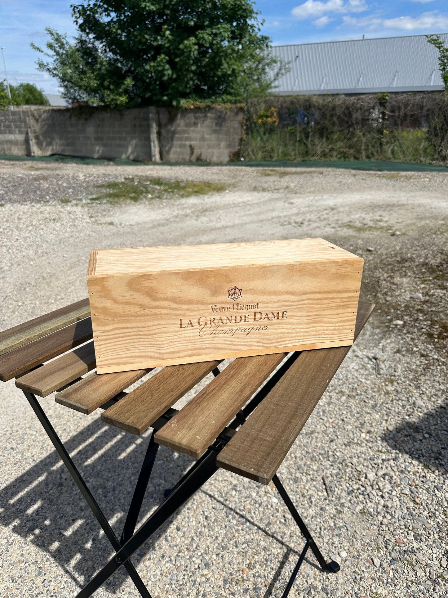 Holzkiste für Champagnerflaschen in Magnumgröße La Grande Dame von Veuve Clicquot. Hergestellt in Frankreich, 1980er Jahre