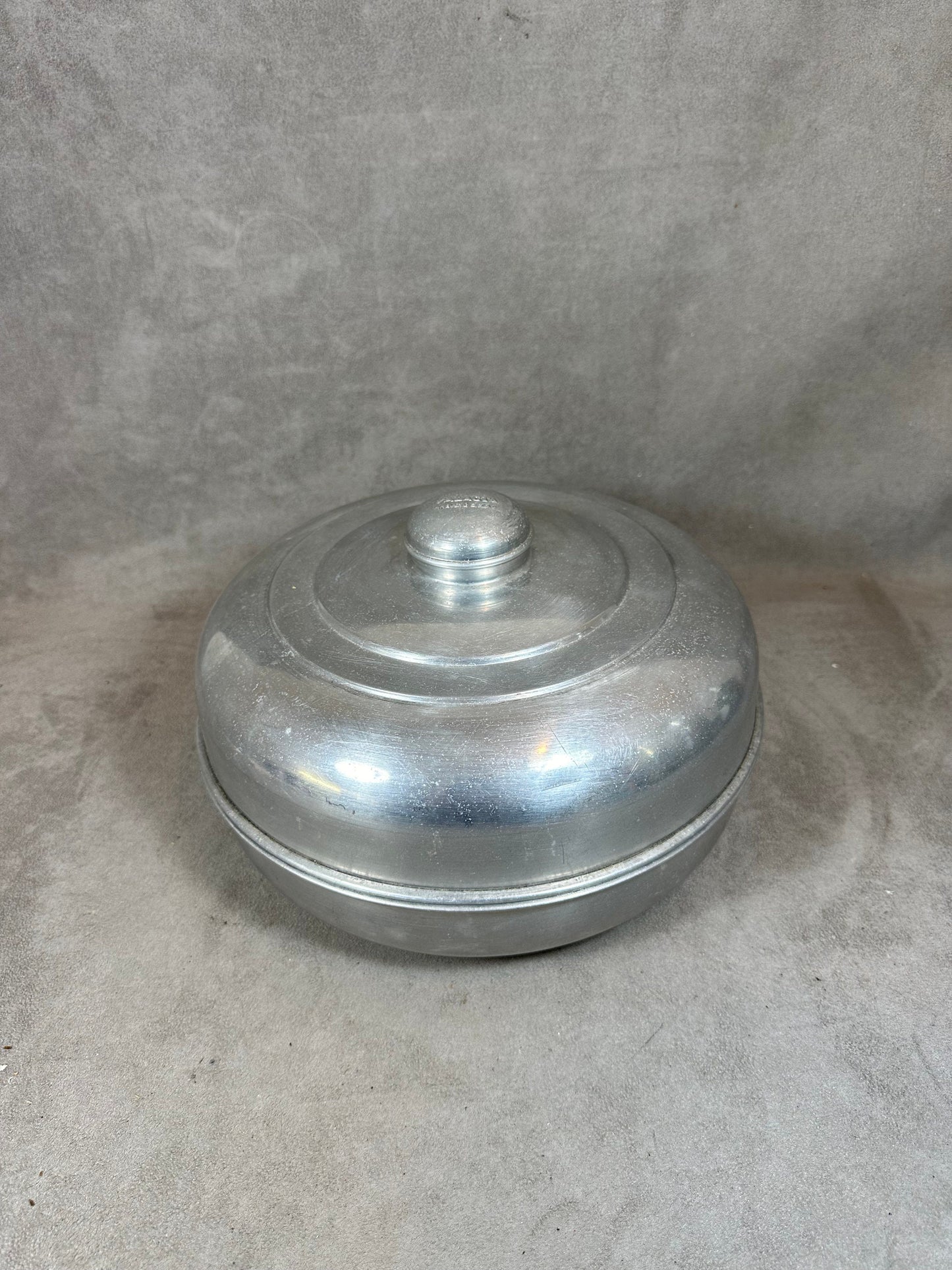 RARE YALACTA aluminum yogurt maker with 5 yogurt pots and 1 vintage ferment pot made in France 1950