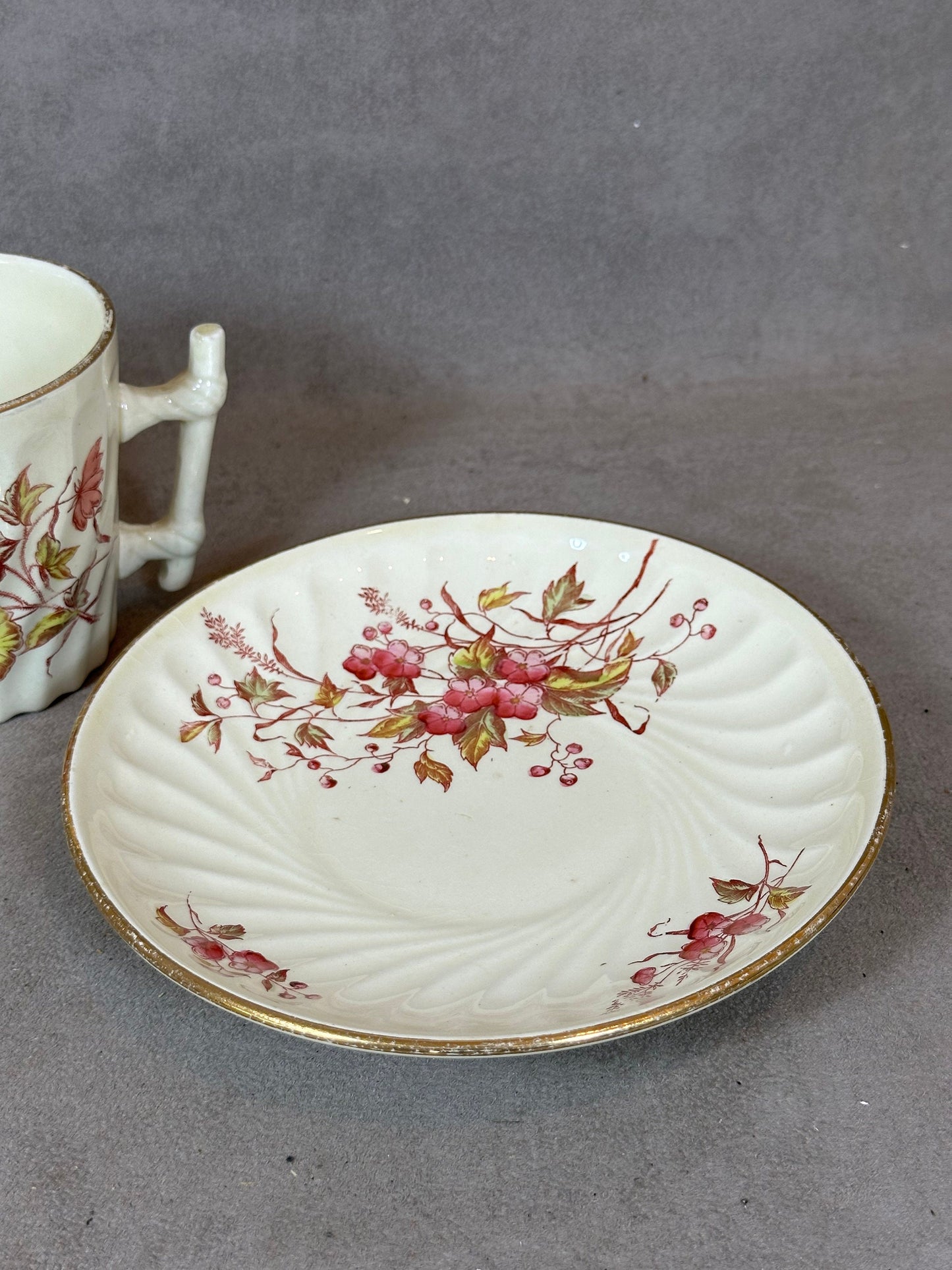 Pretty ceramic coffee mug Société Céramique Maestricht Made in Holland vintage