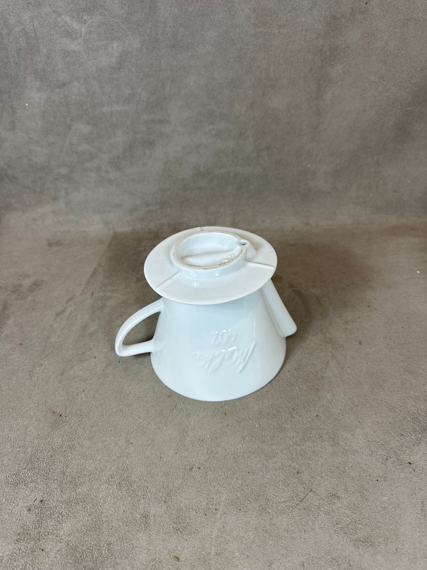 Melitta white ceramic coffee filter model 402 vintage Made in France