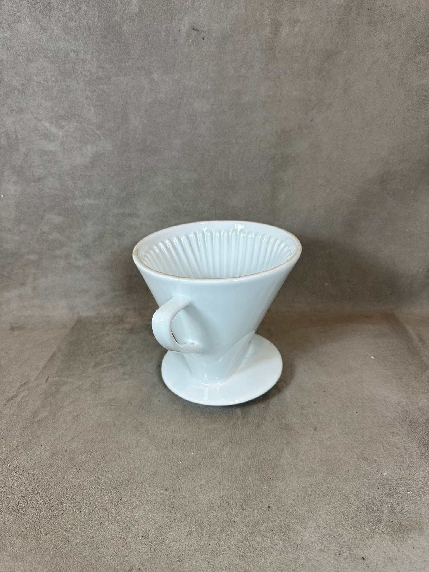 Melitta XXL white ceramic coffee filter model 103 vintage Made in France