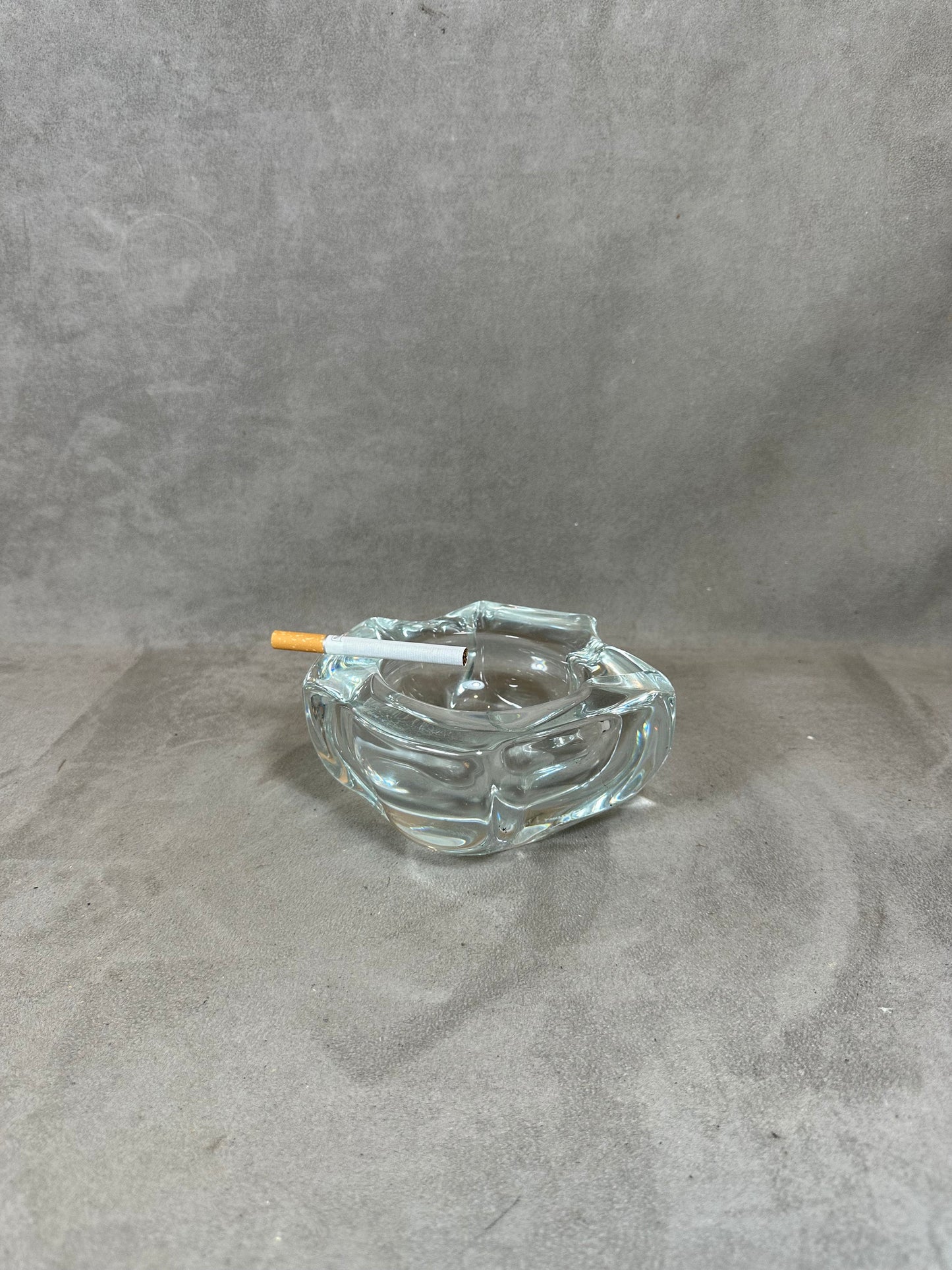 RARE Magnificent DAUM vintage crystal ashtray Made in France 1960s