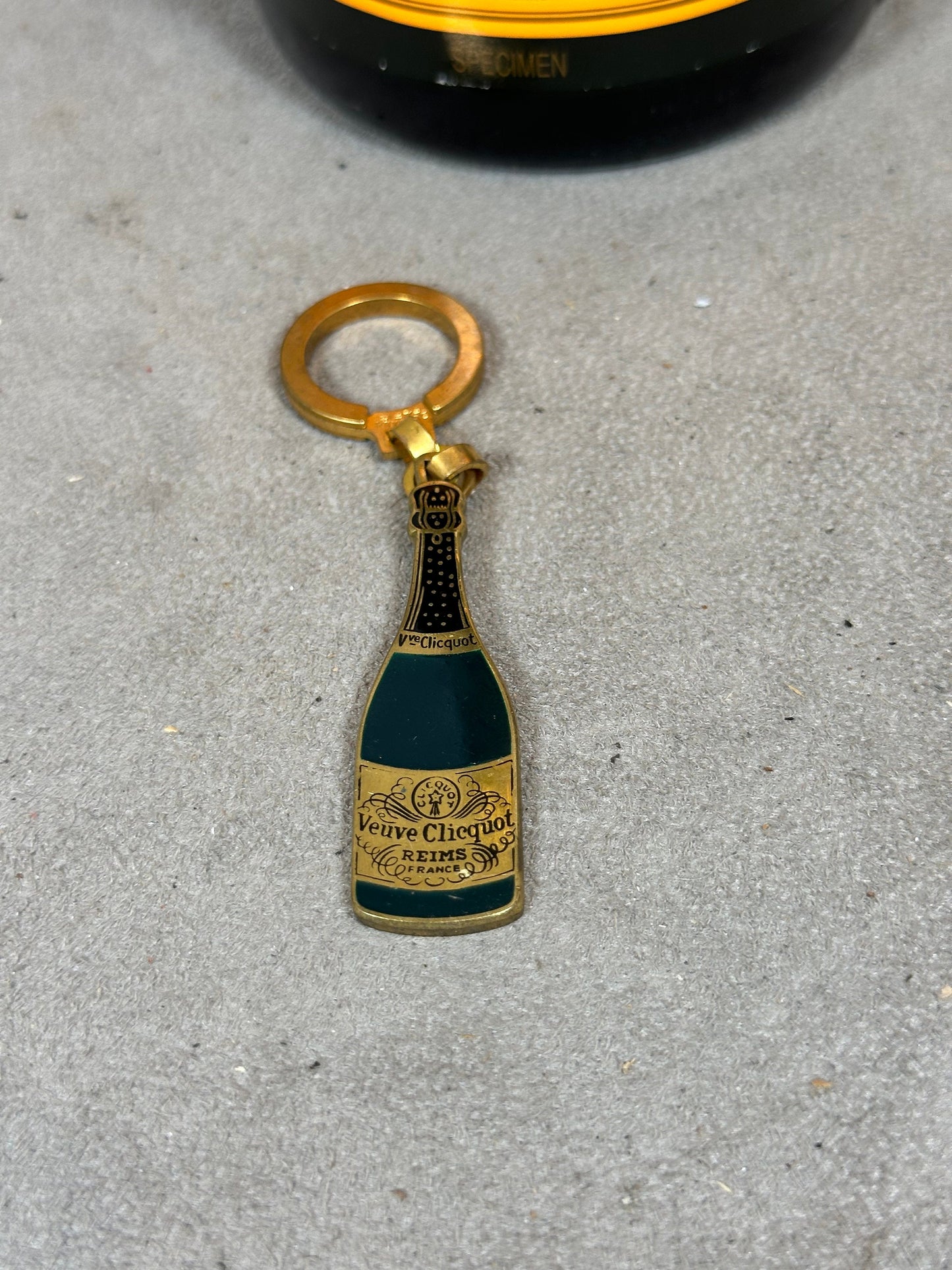 RARE Veuve Clicquot metal key ring with champagne bottle decoration Made in France 1960s