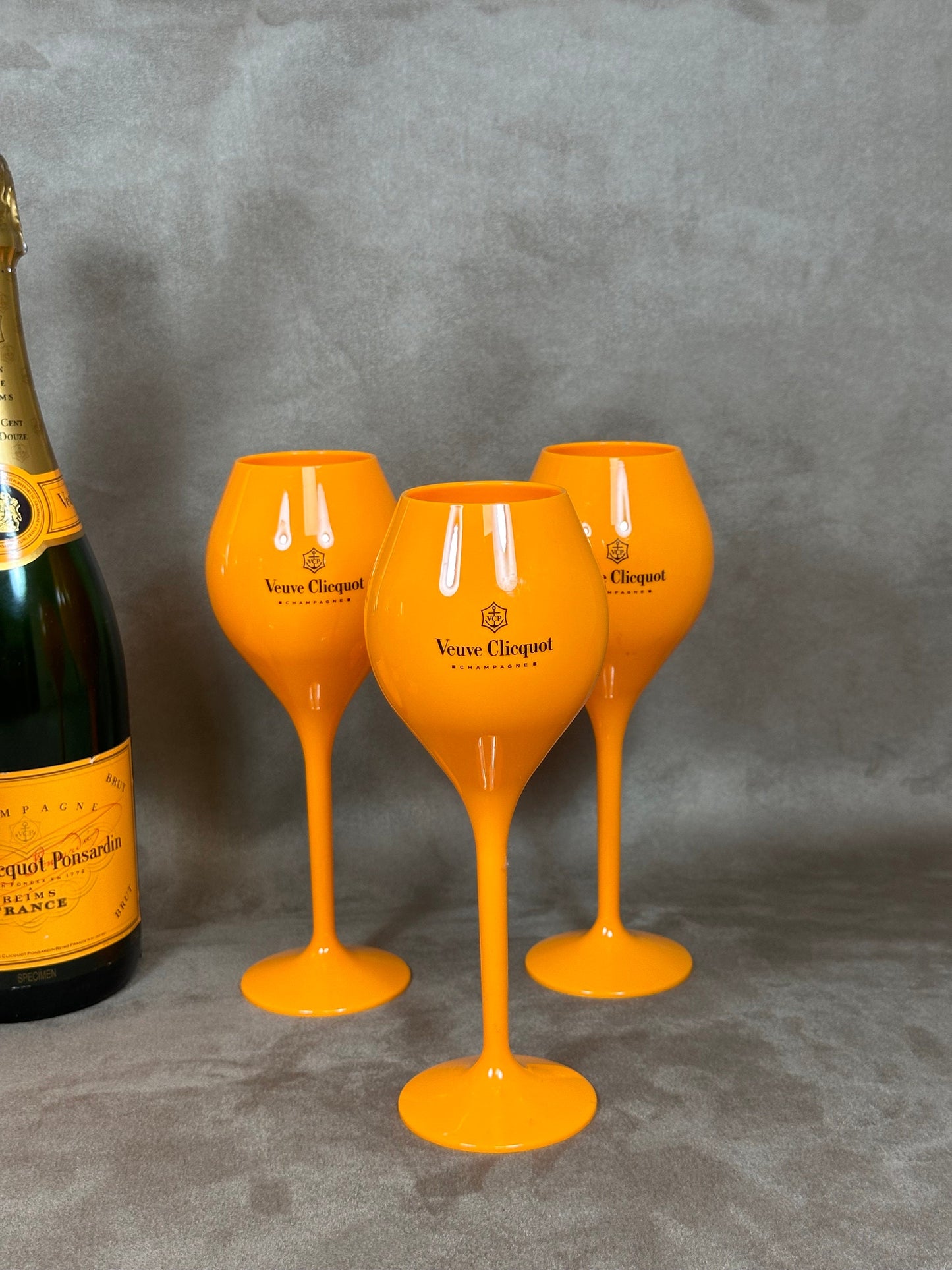 Lot de 6 Flûtes en plexiglass Veuve Clicquot Ponsardin vintage