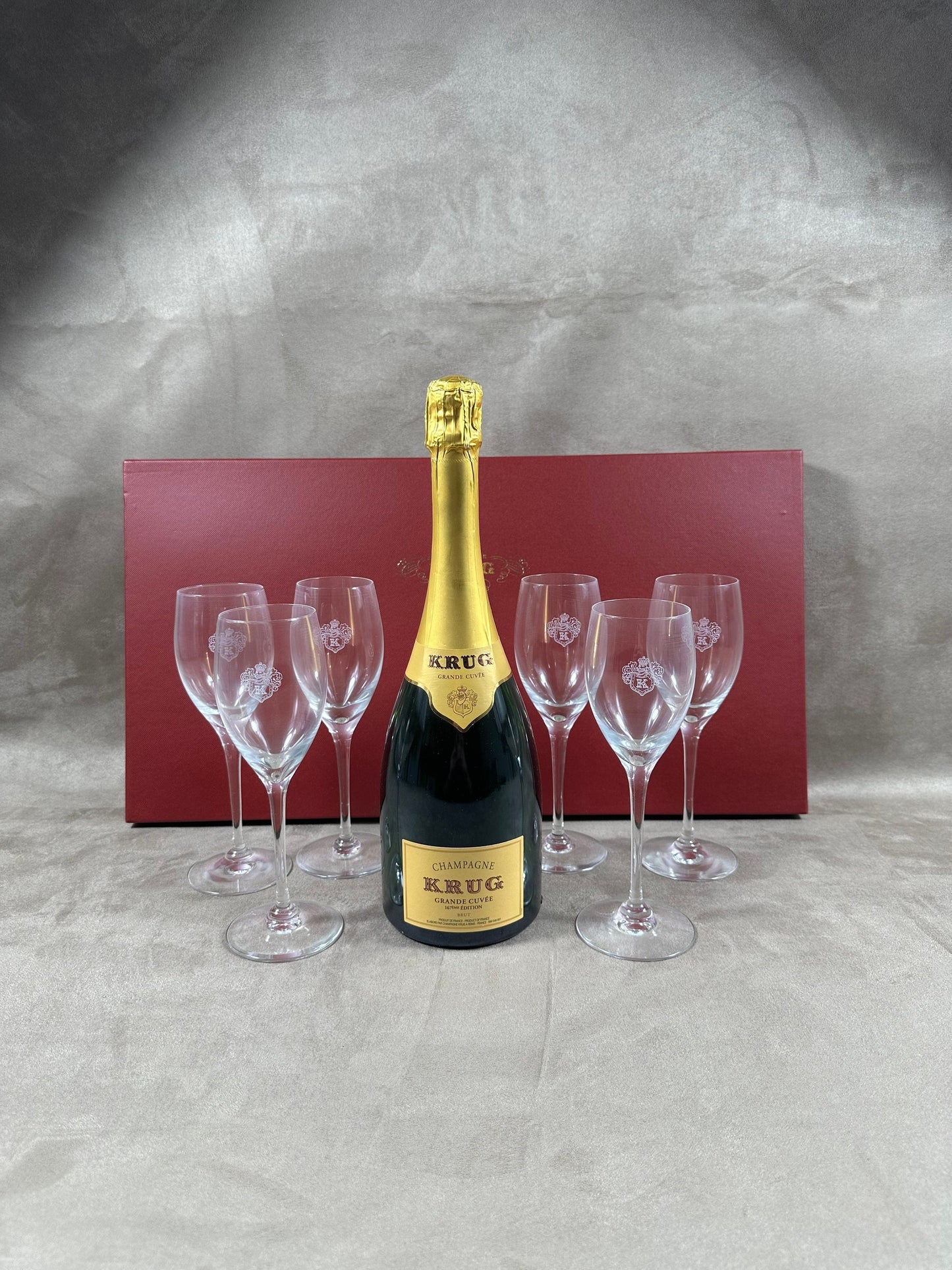 SELTENES Set mit 6 KRUG-Champagnerflöten in ihrer Vintage-Kristallbox