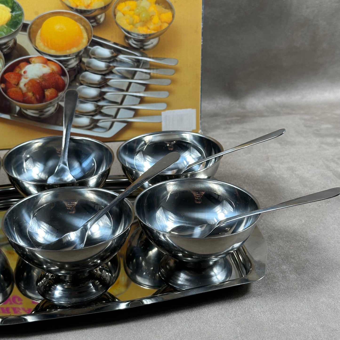 Set of 6 ice cream cups with 6 spoons and tray in 18/10 stainless steel vintage Made in France