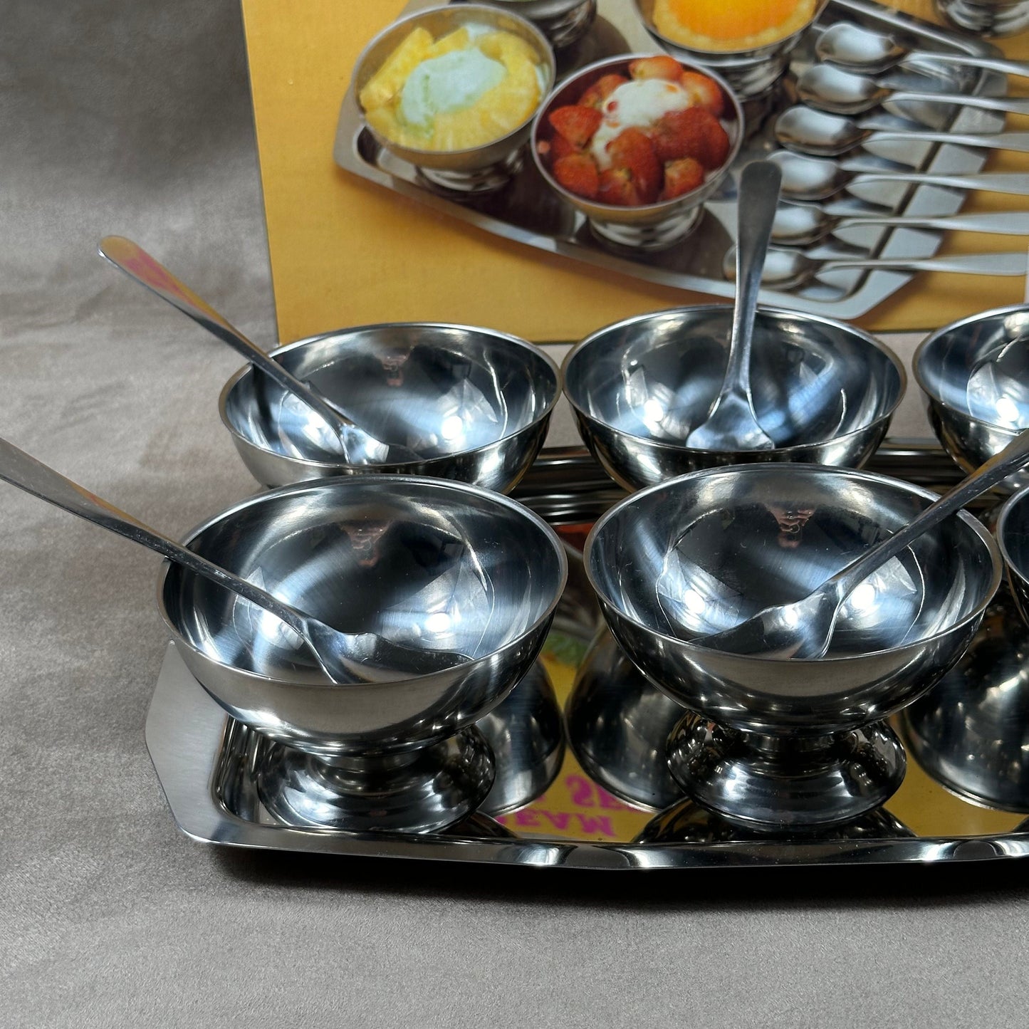 Set of 6 ice cream cups with 6 spoons and tray in 18/10 stainless steel vintage Made in France