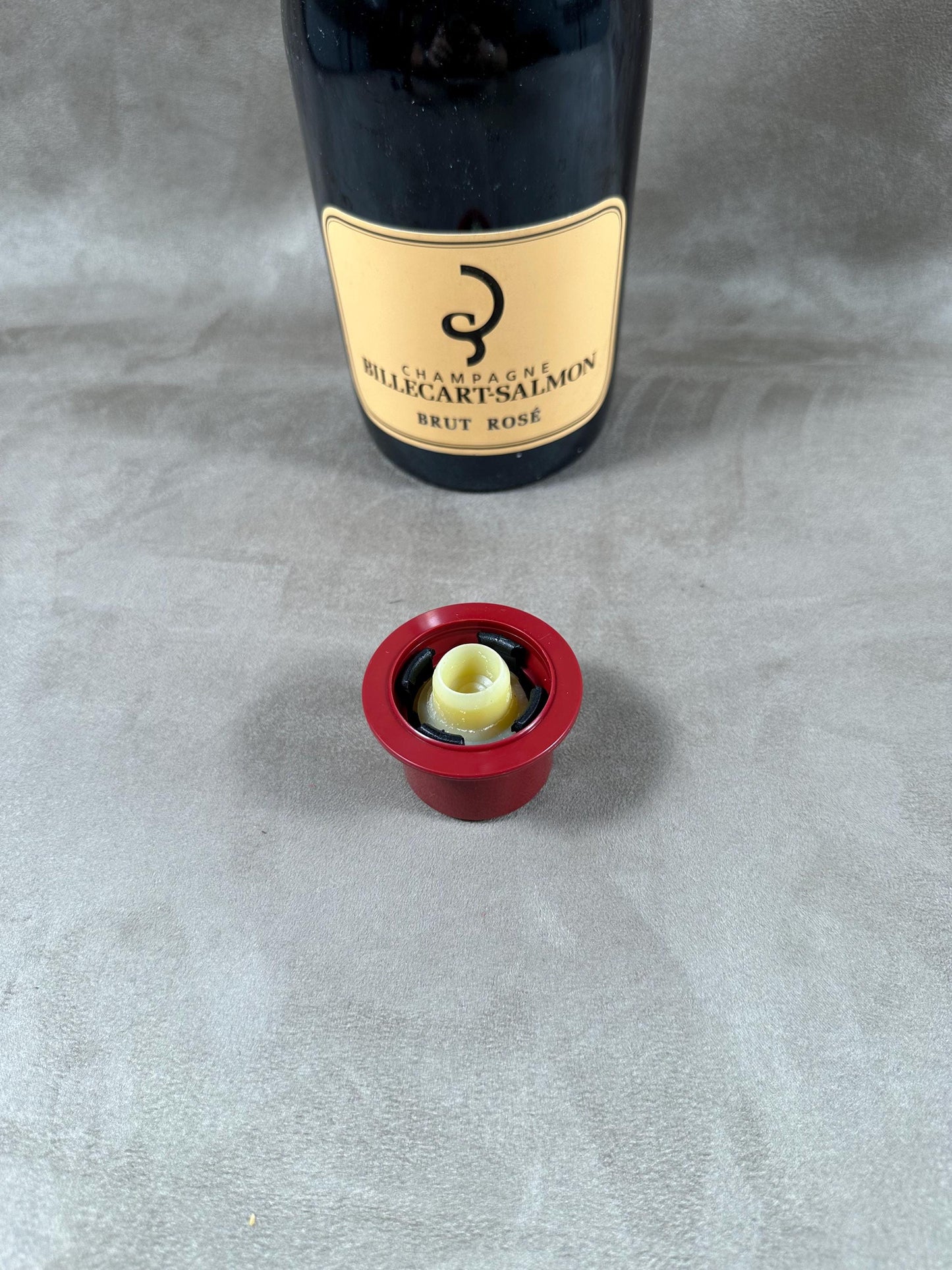 Billecart-Salmon Vintage-Champagnerkorken aus Kunststoff