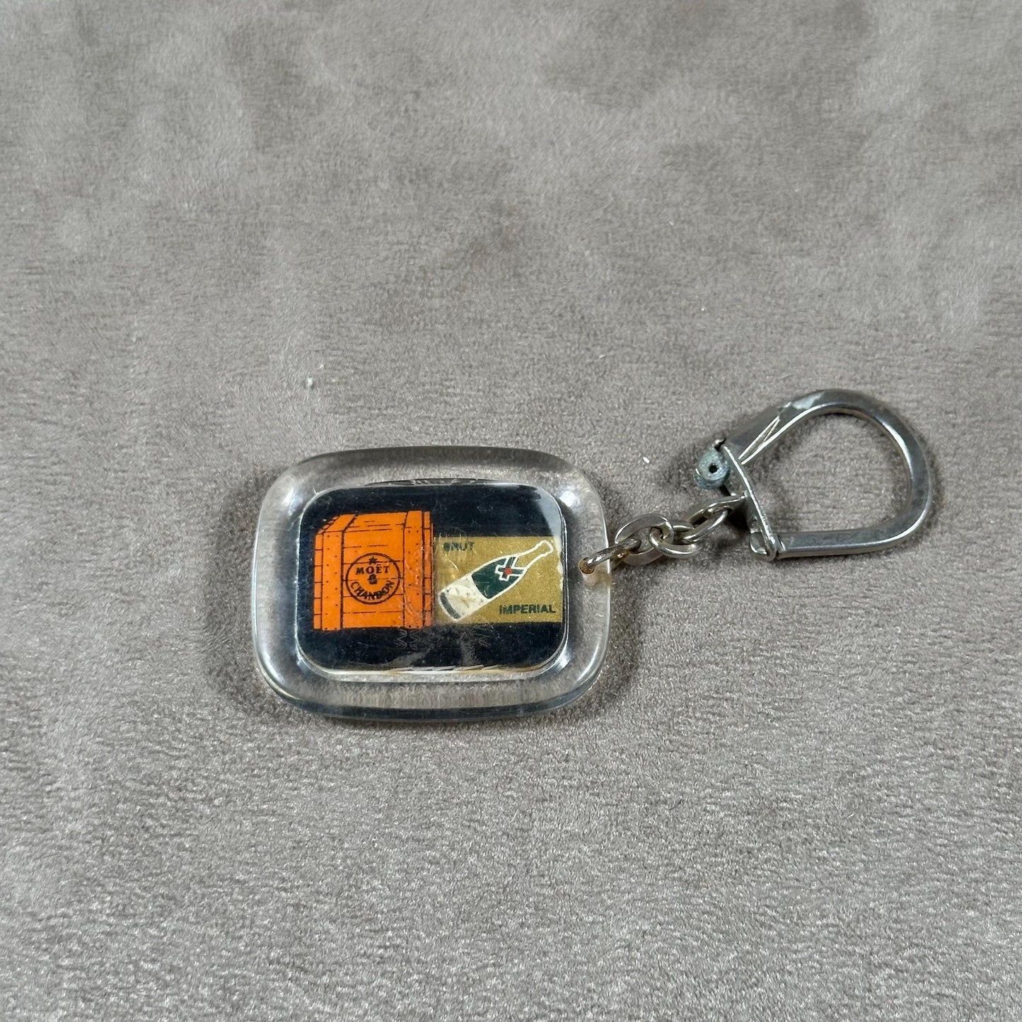 RARE Moët &amp; Chandon Champagne Advertising Keyring, Made in France, Vintage 1980