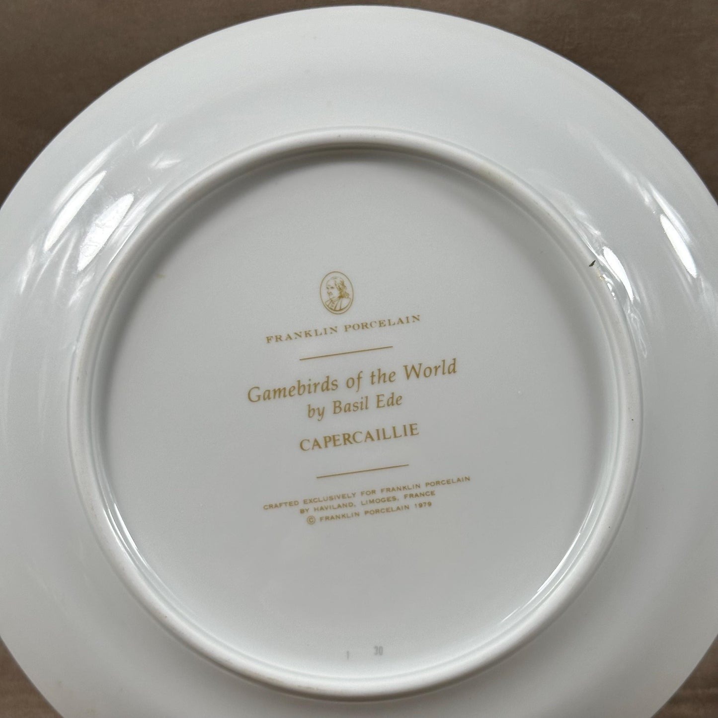 Beautiful decorative plate "Gamebird of the World" by Basil Ede made by Haviland in Limoges porcelain for Franklin Porcelain 1979