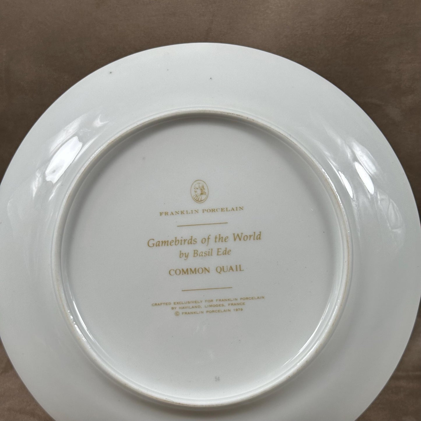 Beautiful decorative plate "Gamebird of the World" by Basil Ede made by Haviland in Limoges porcelain for Franklin Porcelain 1979