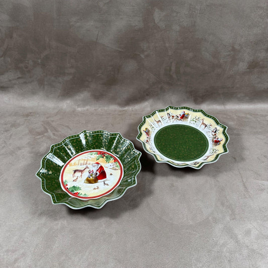 Set of 2 Villeroy&amp;Boch plates with Christmas decoration in vintage porcelain Made in France