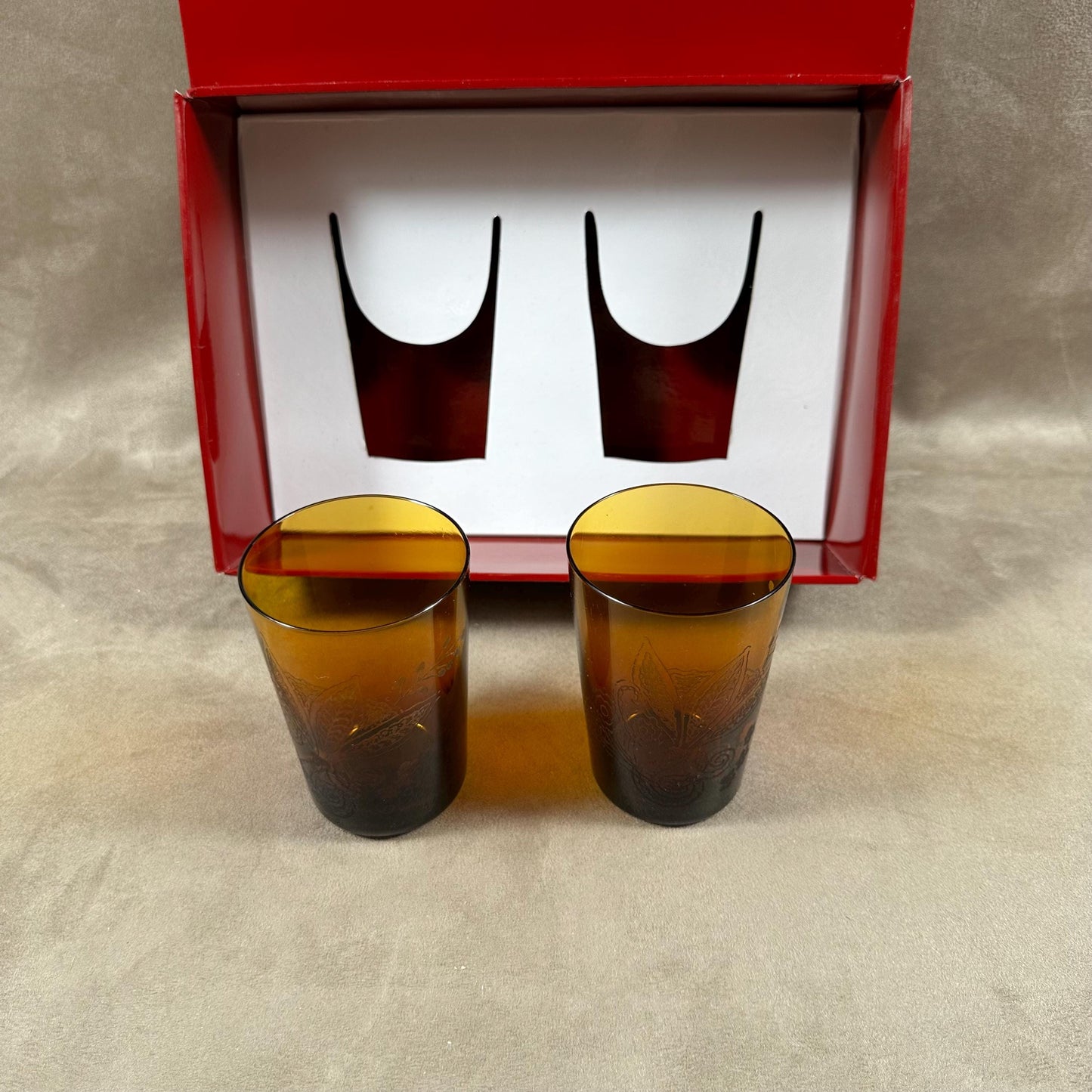 VERY RARE Magnificent box of 2 KENZO engraved glasses Akiko model yellow orange vintage Made in France