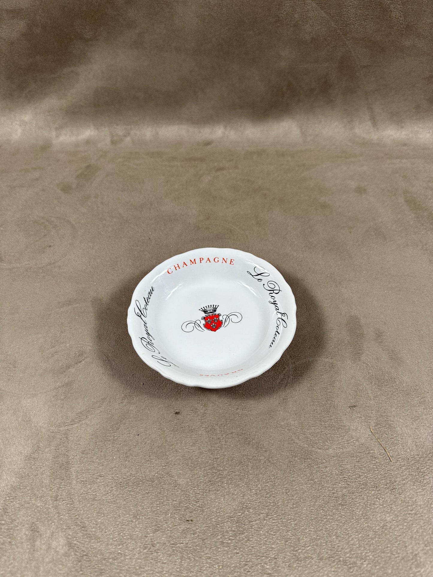 Advertising Ashtray in Earthenware, Champagne Le Royal Coteau Grauves, Made in France, Vintage 1970