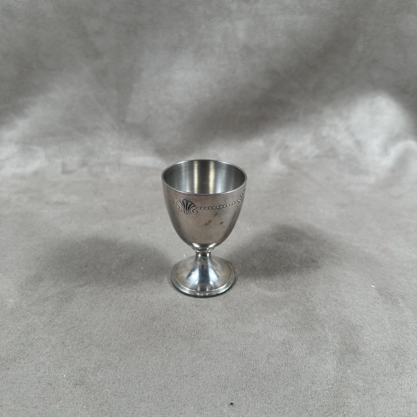 Silver metal egg cups engraved "Mireille" signed Alfenide Made in France 1960