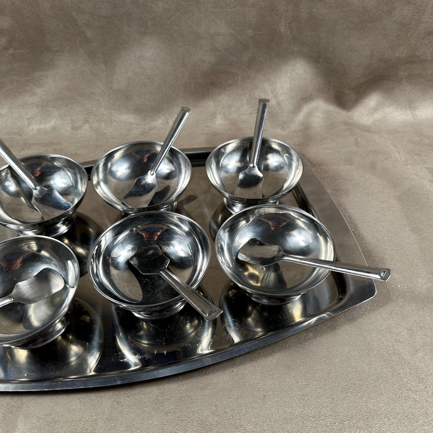 Set of 6 ice cream cups with 6 spoons and tray in 18/10 stainless steel vintage Made in France