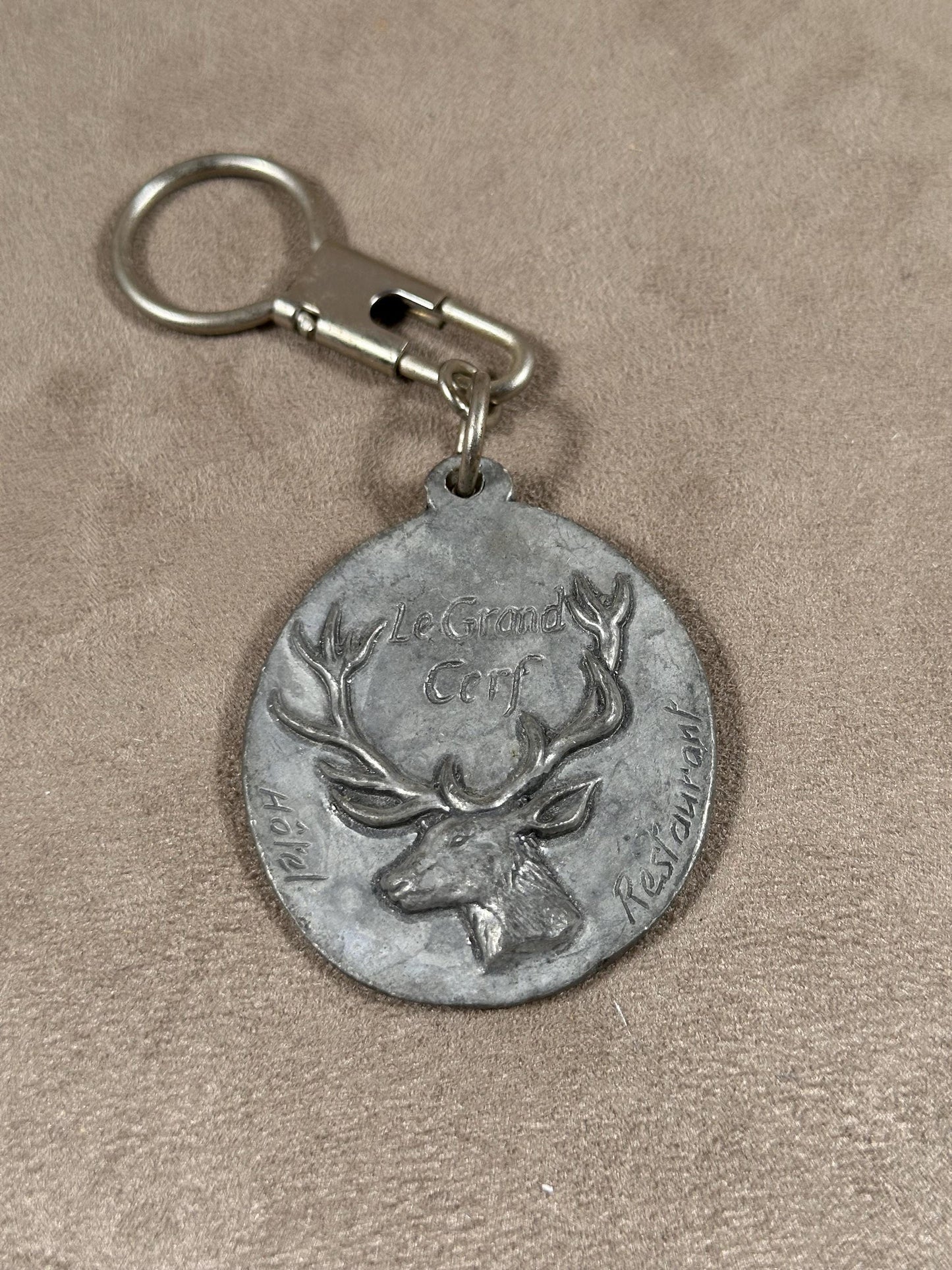 Advertising Pewter Keyring by Rouxhet, Hotel Restaurant Le Grand Cerf, Made in France, Vintage 1970