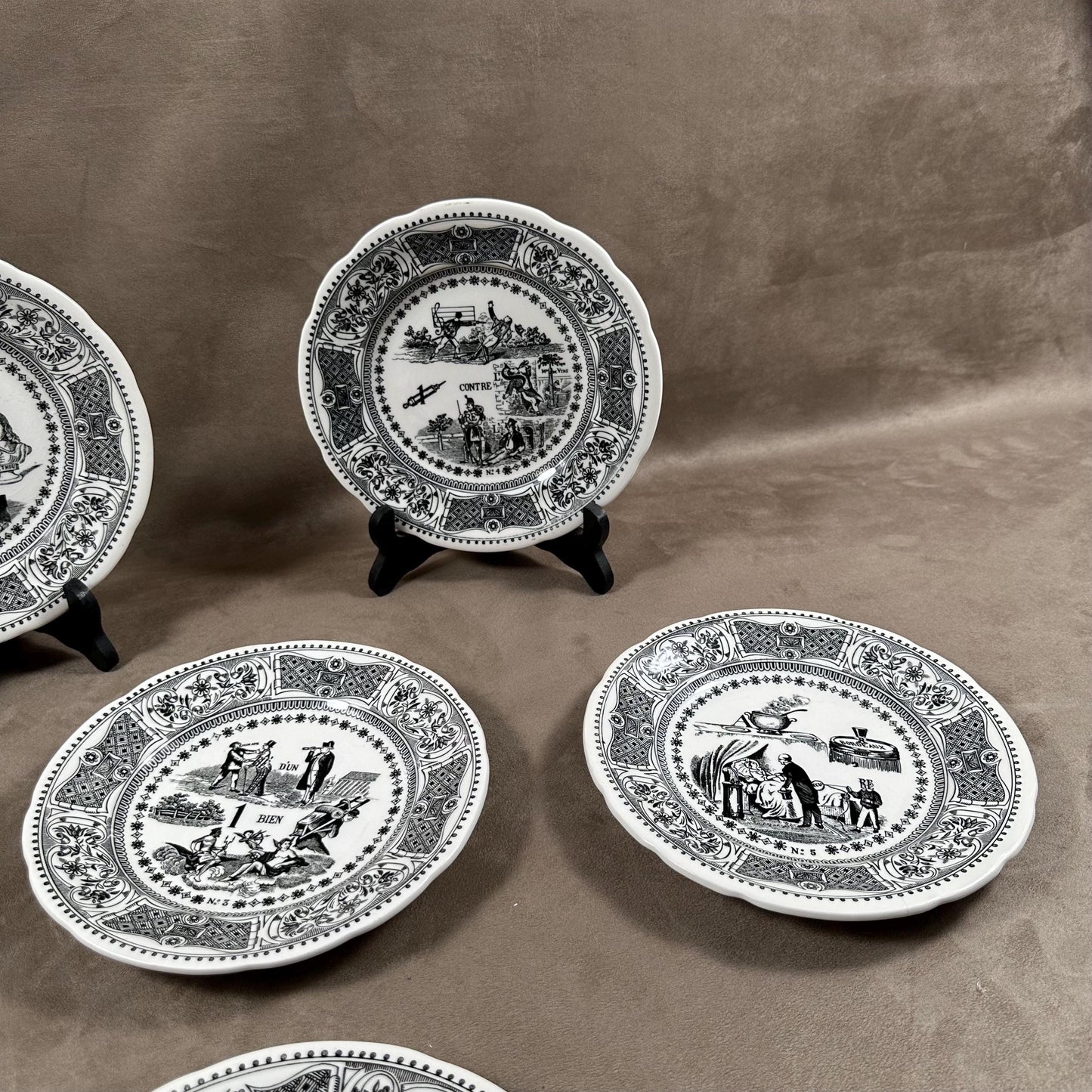 RARE GIEN series of 6 talking plates rebus in vintage ceramic Made in France