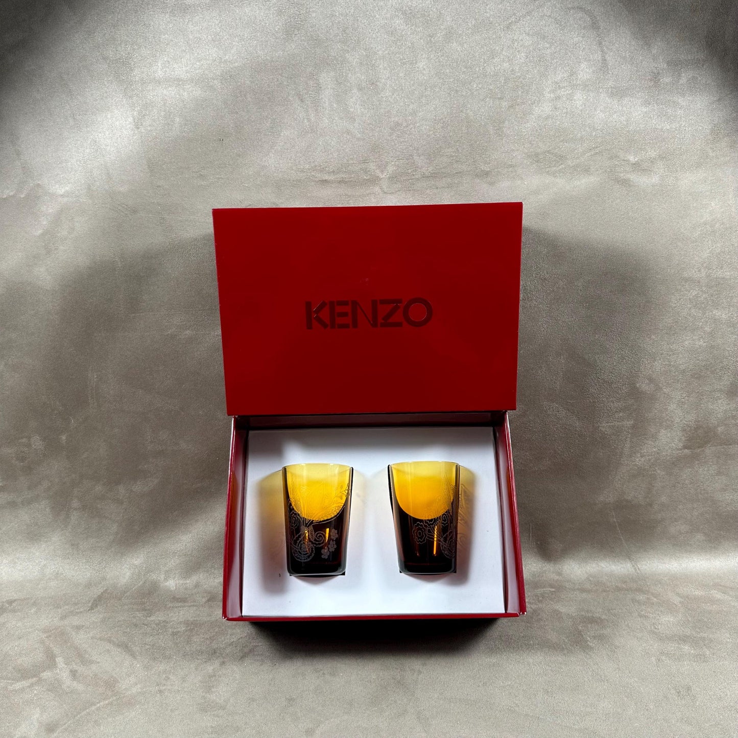 VERY RARE Magnificent box of 2 KENZO engraved glasses Akiko model yellow orange vintage Made in France