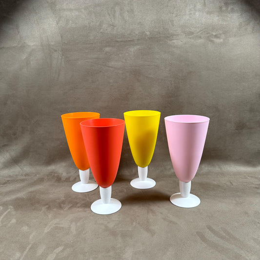 Set of 4 Tupperware ice cream cups in vintage colored plastic Made in France