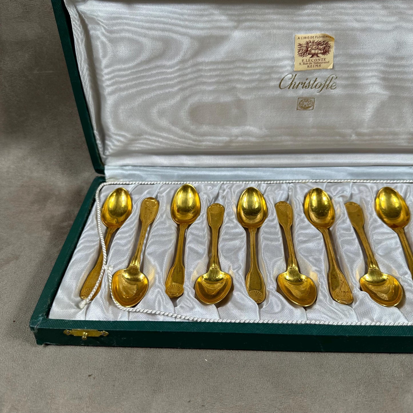 RARE Set of 12 small CHRISTOFLE spoons, Vendôme model, in gold-plated metal in a box Made in France