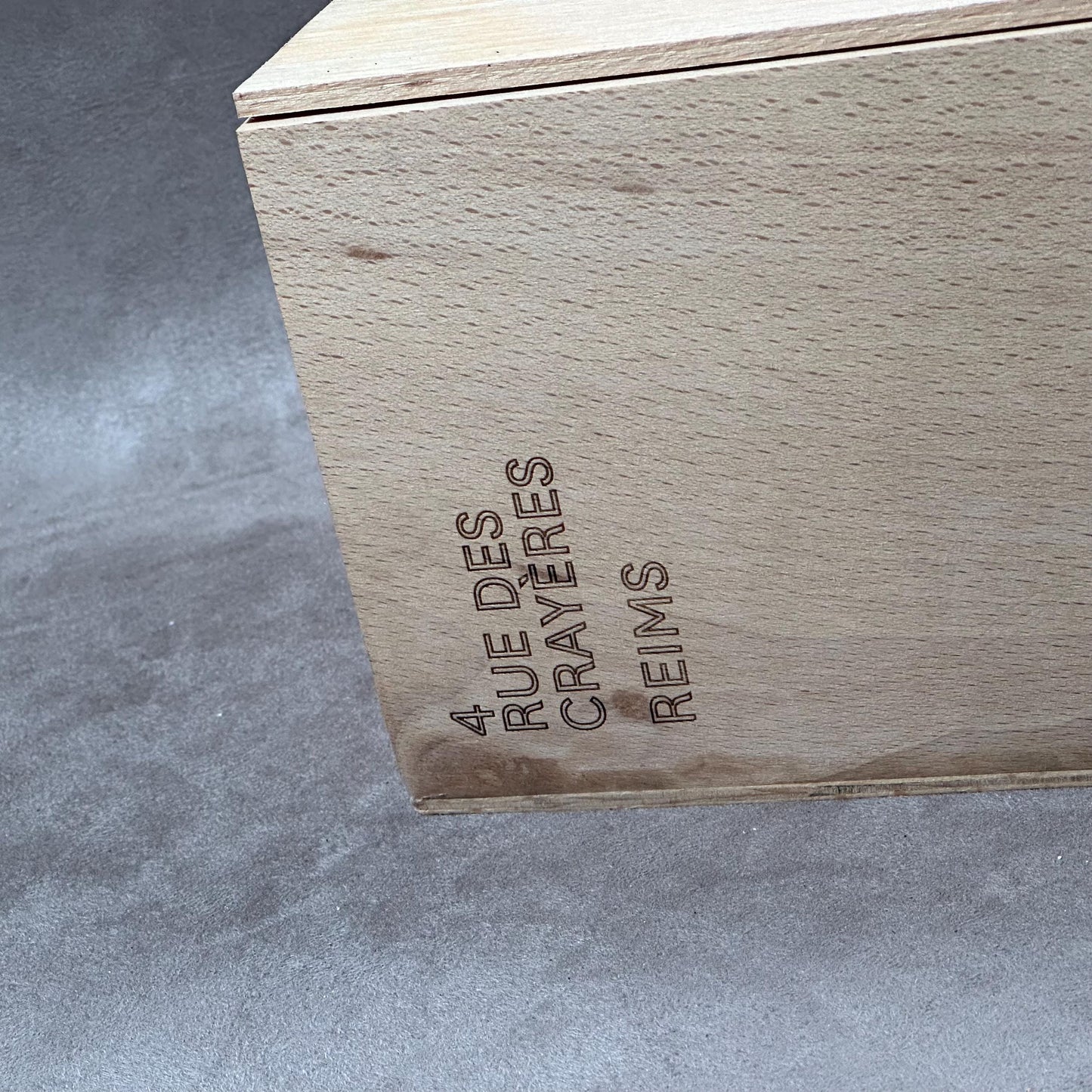 Caisse en Bois pour Bouteille de Champagne Dom Ruinart, Made in France, Vintage 1990