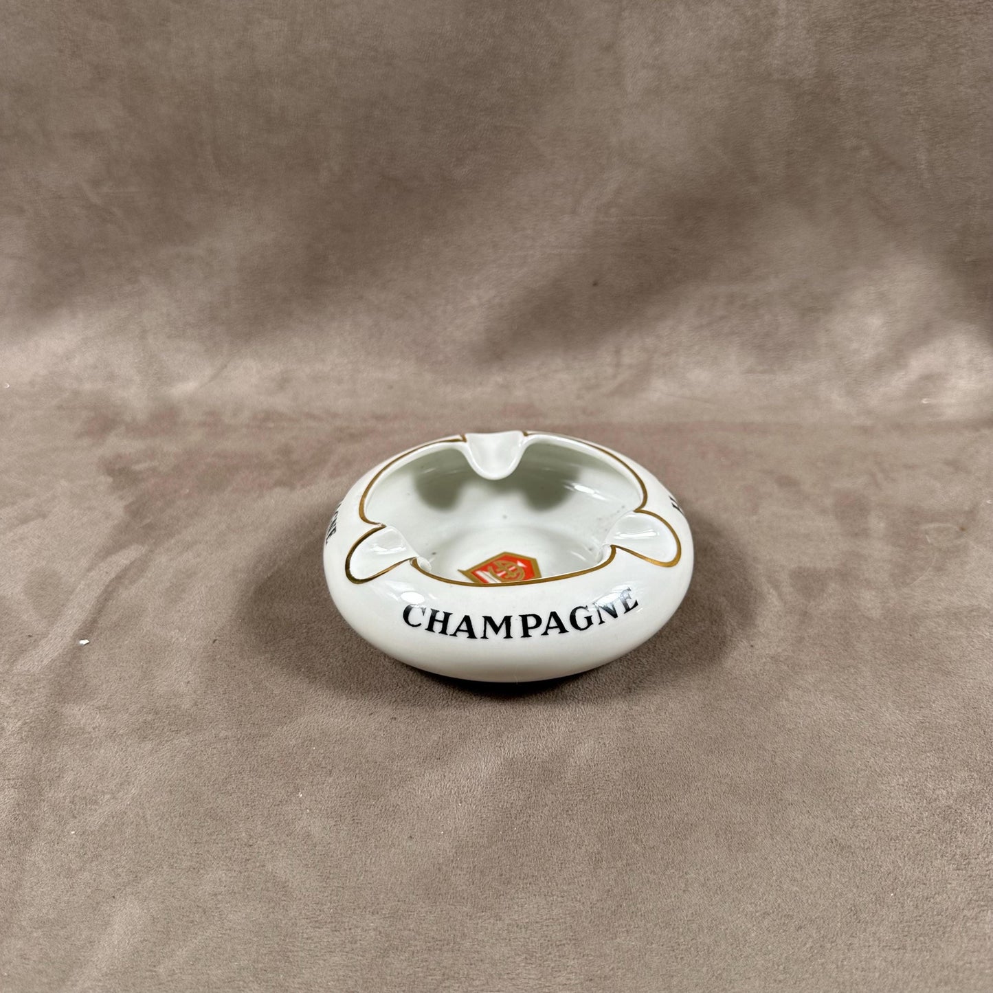 SELTENER Vintage H.Germain Champagner-Aschenbecher aus Porzellan von Bernardaud Limoges Made in France 1950