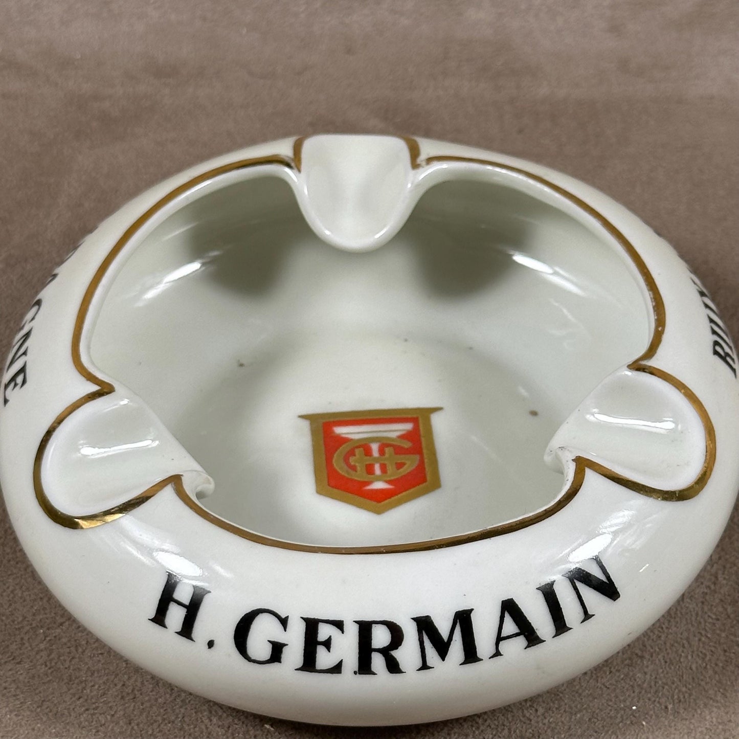 SELTENER Vintage H.Germain Champagner-Aschenbecher aus Porzellan von Bernardaud Limoges Made in France 1950