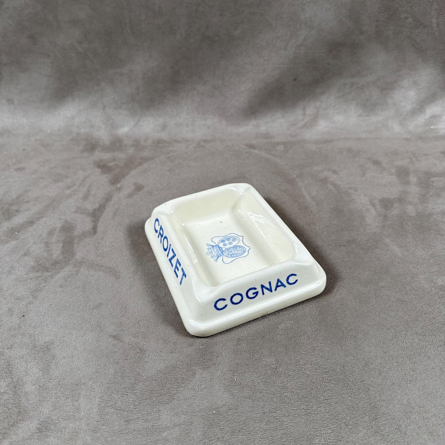 Digoin Sarreguemines earthenware ashtray for Cognac CROIZET vintage Made in France