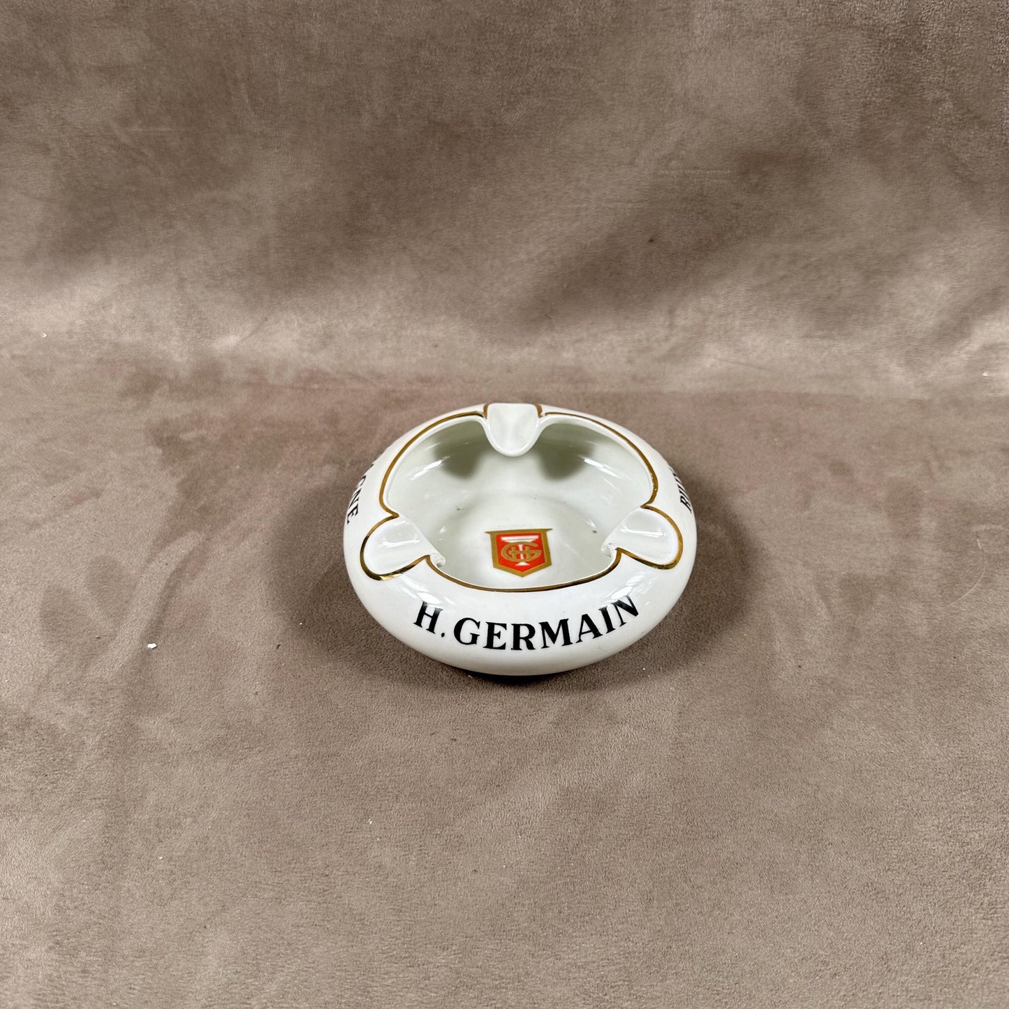 SELTENER Vintage H.Germain Champagner-Aschenbecher aus Porzellan von Bernardaud Limoges Made in France 1950