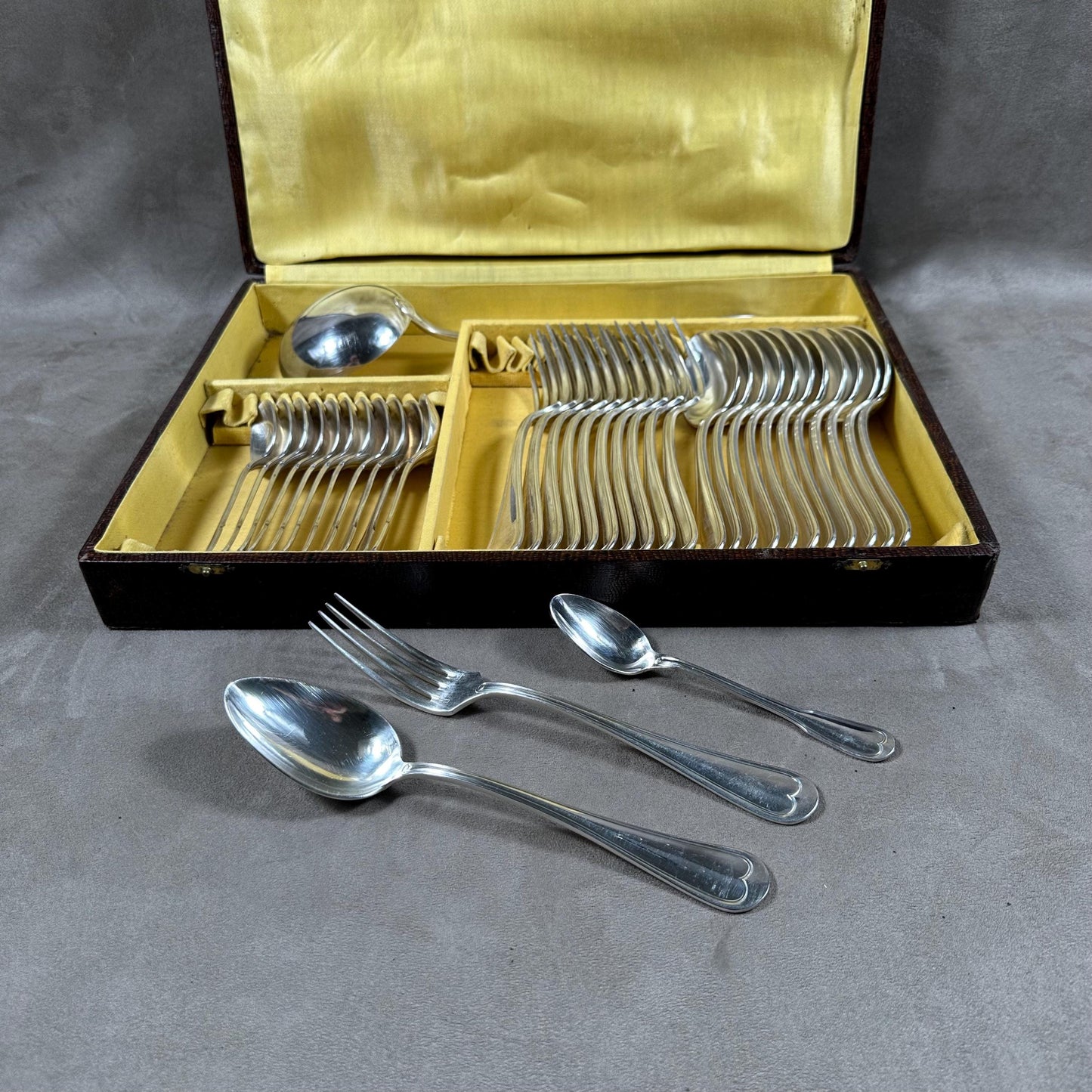 RARE Magnificent 36-piece silver-plated Apollo cutlery set by Christofle vintage in box with authenticity papers 1950