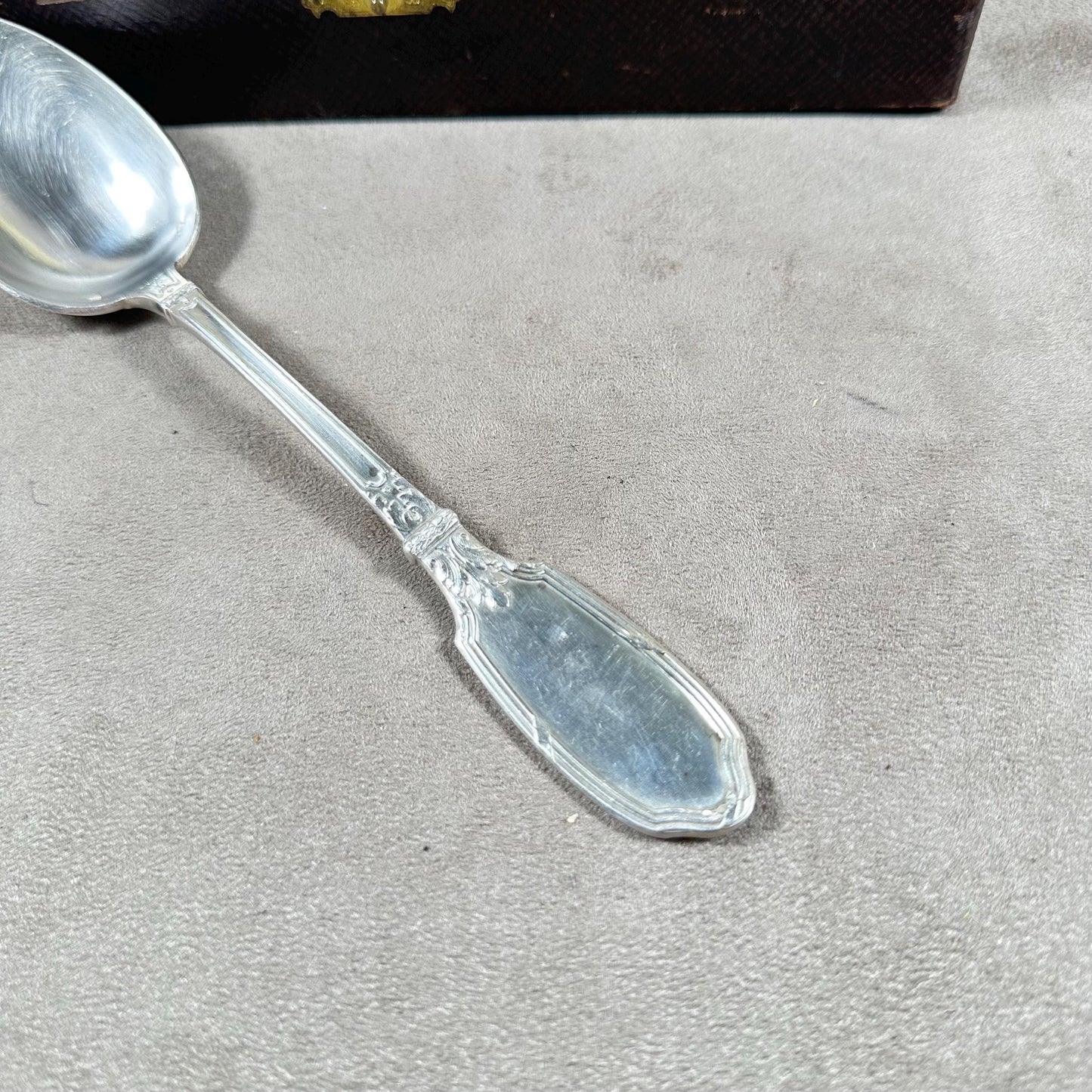 RARE Set of 12 magnificent Ravinet et Compagnie soup spoons in silver plated metal in box Made in France 1912