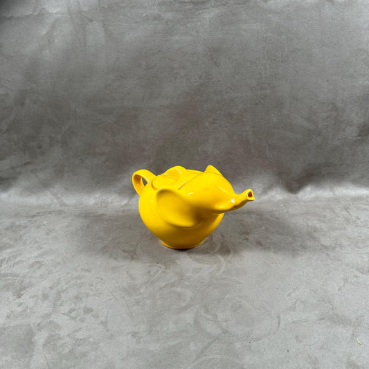 Théière en céramique jaune en forme d'éléphant Made in France
