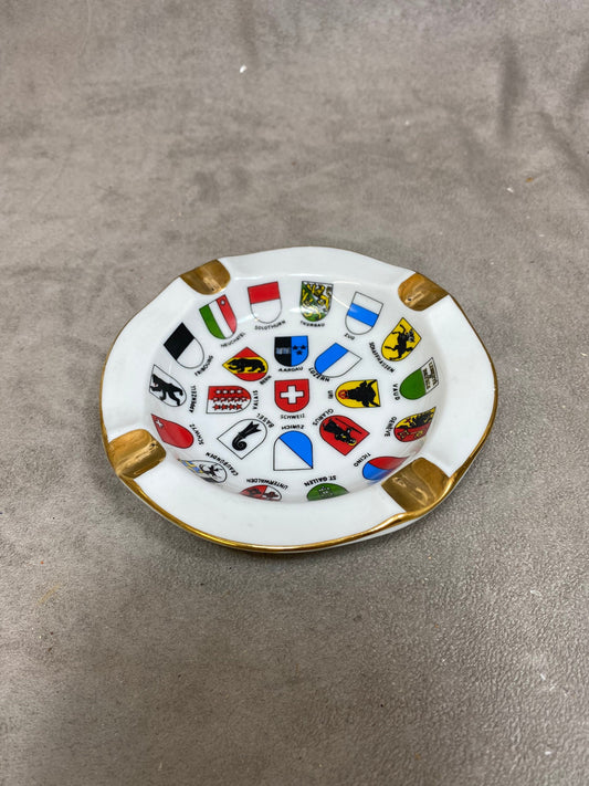 Ceramic ashtray with Swiss canton coat of arms Echt Gold GVD Vintage 1980