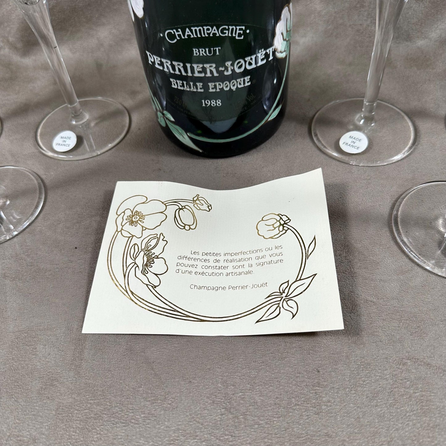 RARE Lot de 6 flutes Perrier-Jouet en verre Belle Epoque peintes à la main au décor d'anémone par Emile Gallé Perrier-Jouët Années 1990