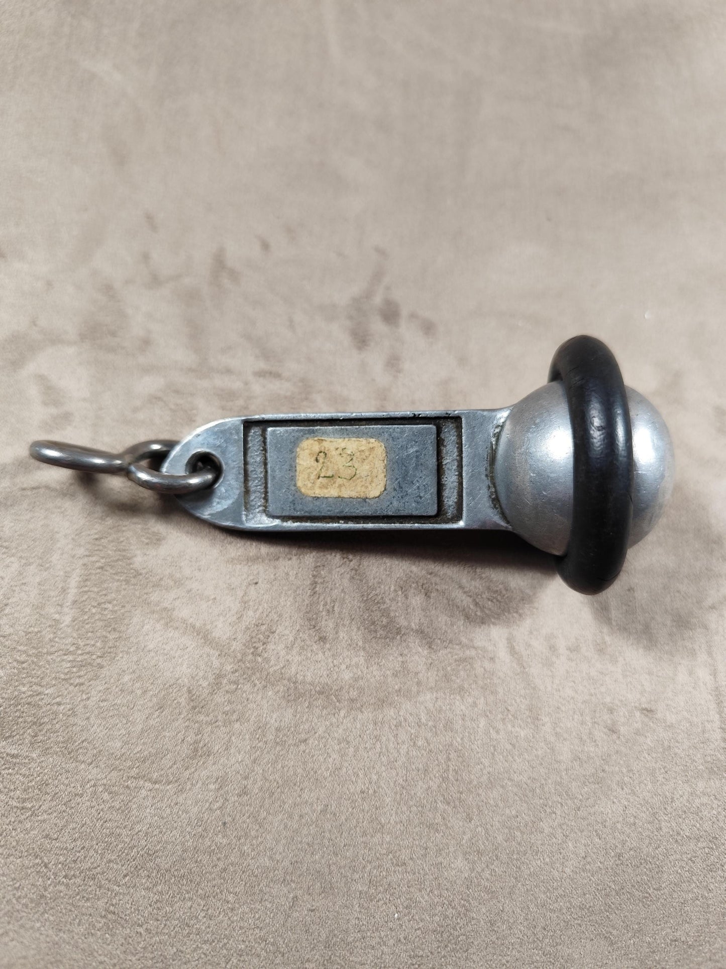 RARE Porte clés en Métal, Hôtel Bristol Reims Champagne, Chambre #23, Made in France, Vintage 1970