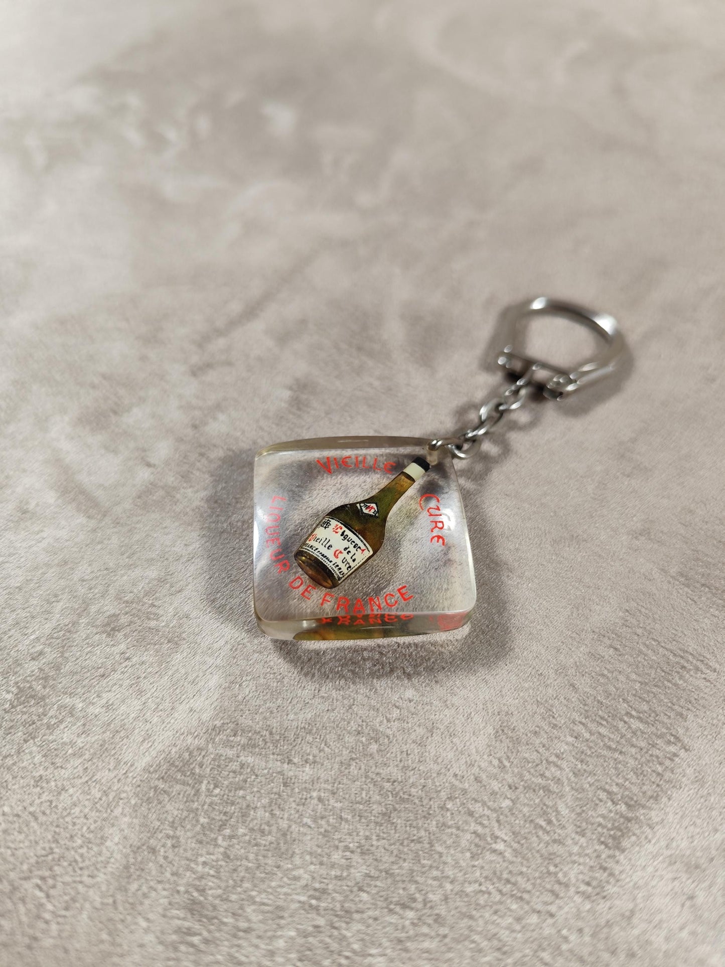 Porte clés Bourbon à bulle Vieille Cure Liqueur Made in France Vintage 1970
