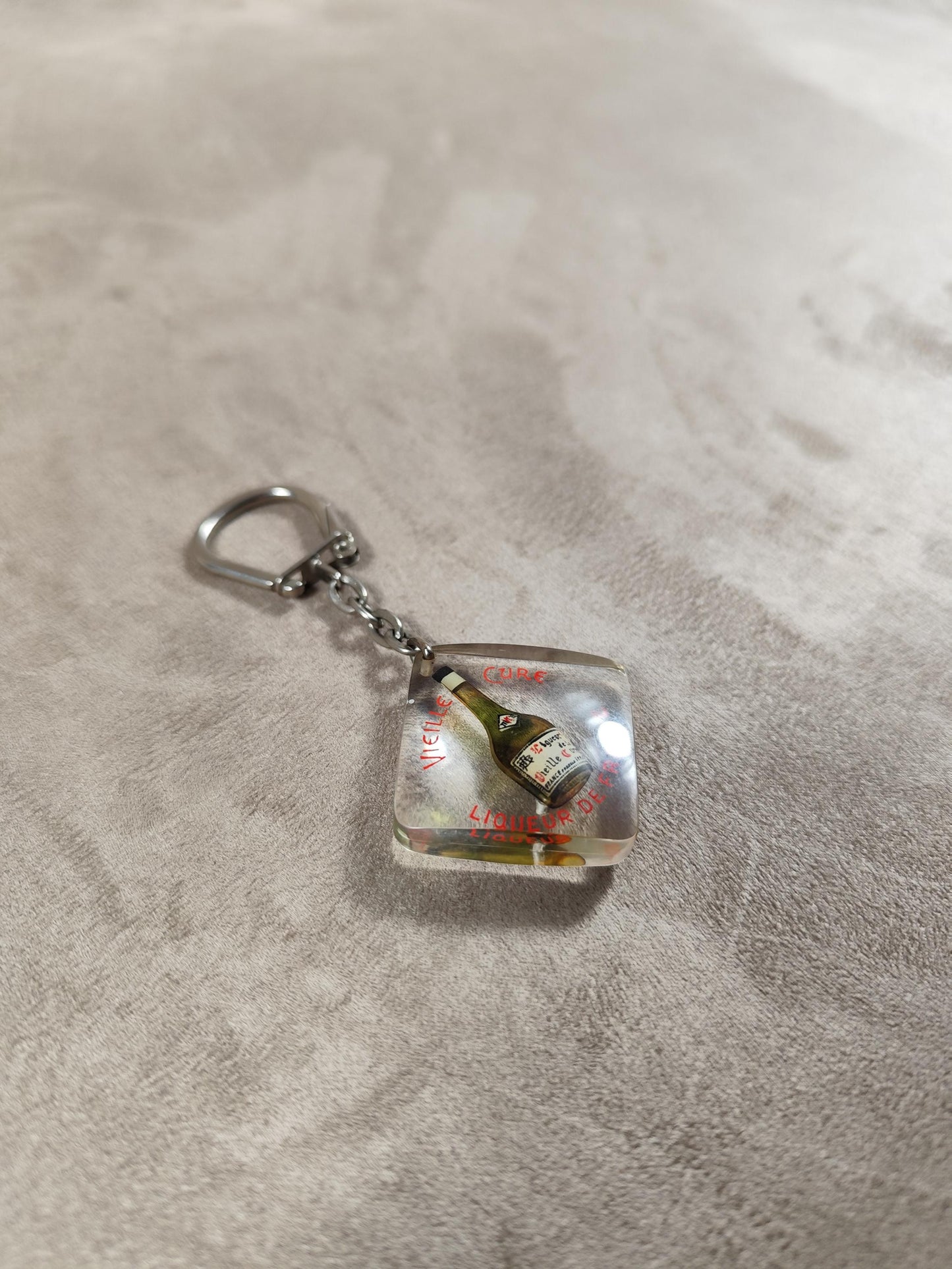 Porte clés Bourbon à bulle Vieille Cure Liqueur Made in France Vintage 1970