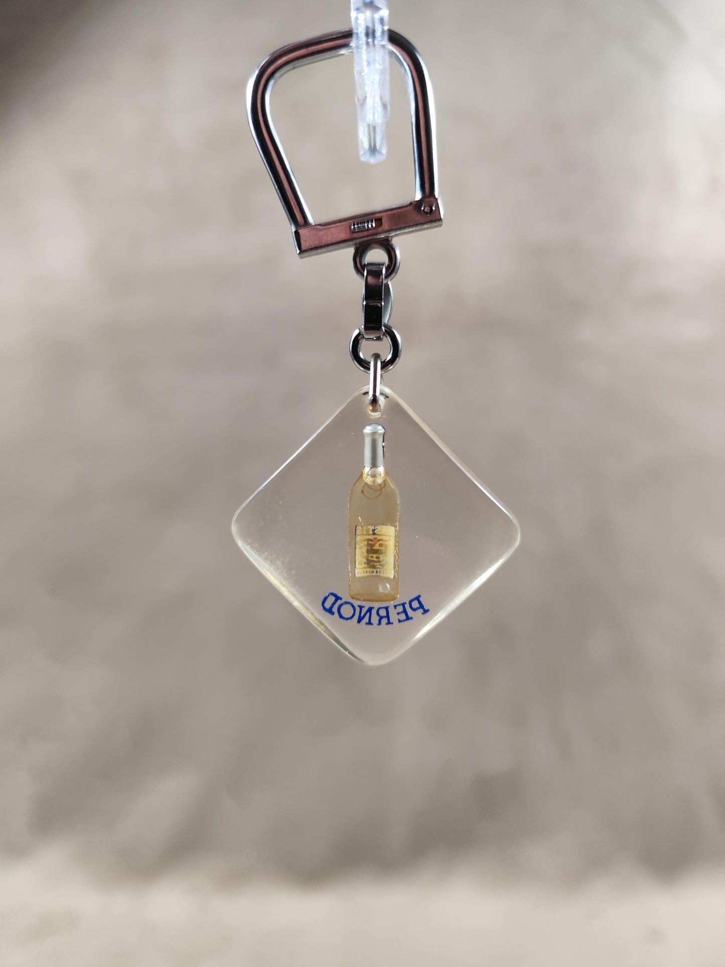 Porte clés Bourbon à bulle Pernod Pastis 51 Made in France Vintage 1970