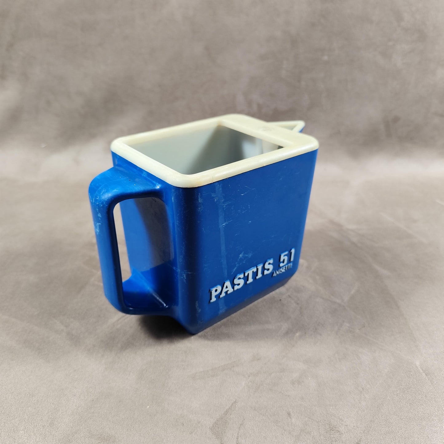 Pichet Pastis 51 Pernod 45 Anisette en plastique Made in France Vintage 1970