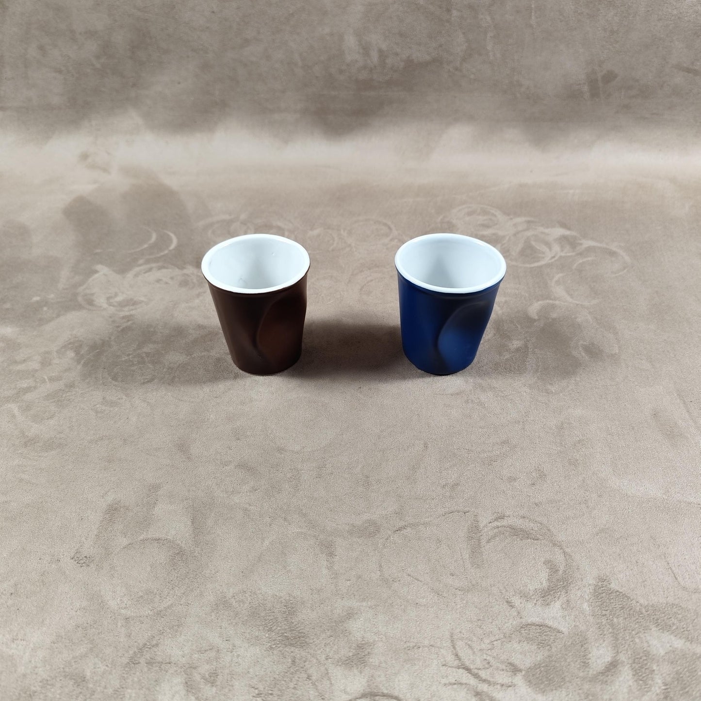 Lot de 2 gobelet Froissé REVOL en céramique, Made in France, Vintage 2000