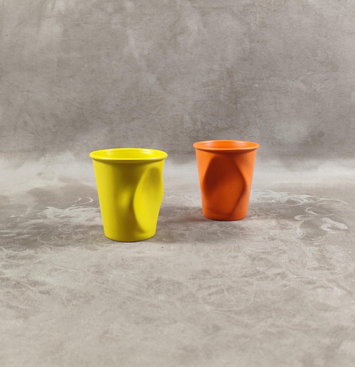 Lot de 2 grand gobelet Froissé REVOL en céramique, Made in France, Vintage 2000